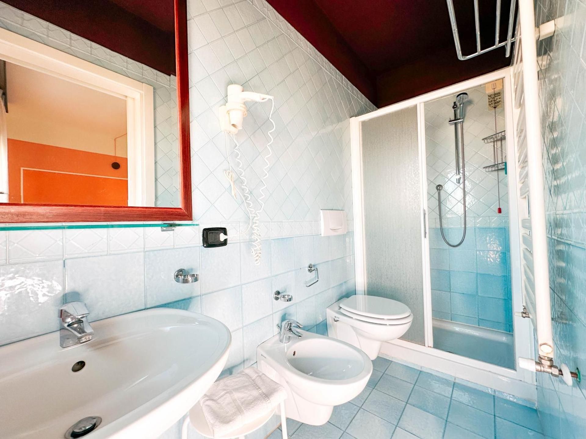 Bed in 6-Bed Mixed Dormitory Room