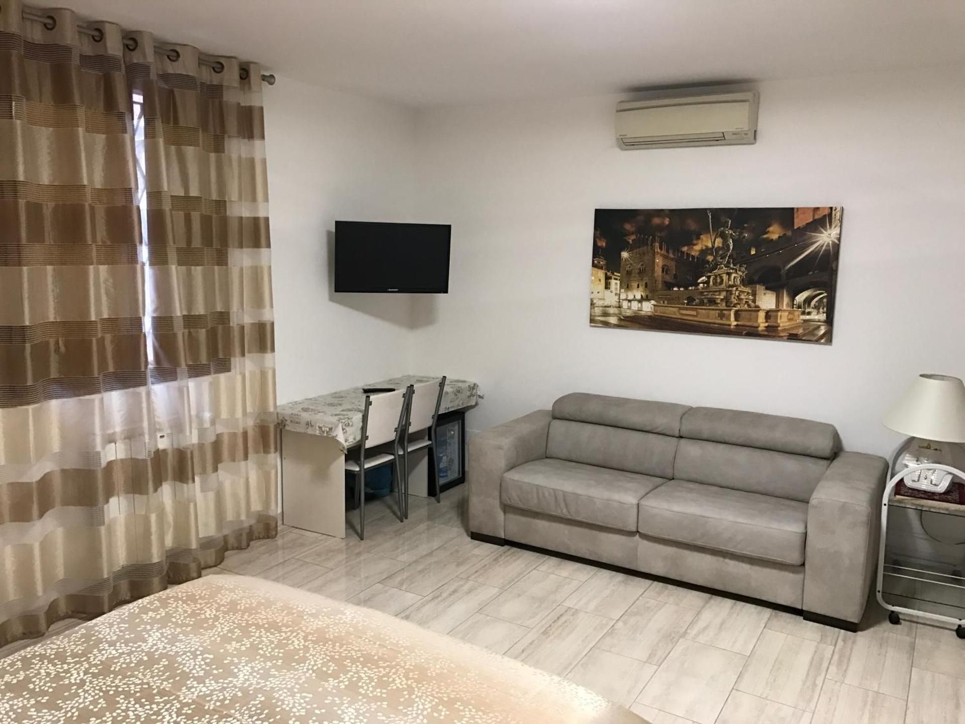 Luxury Triple Room