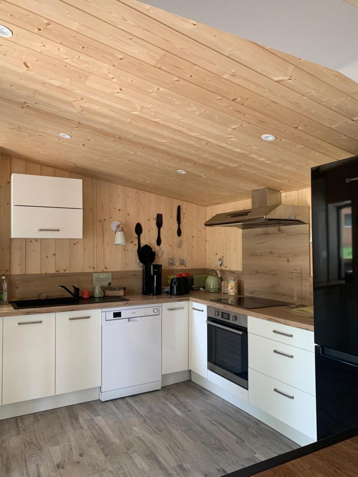 Entire 4-Bed Private Dormitory - Mixed