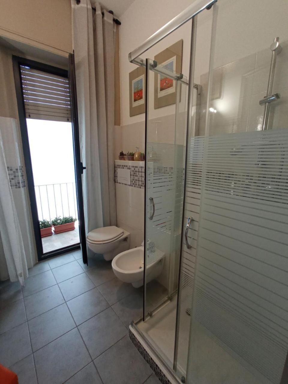 Standard Double Room with Shared Bathroom