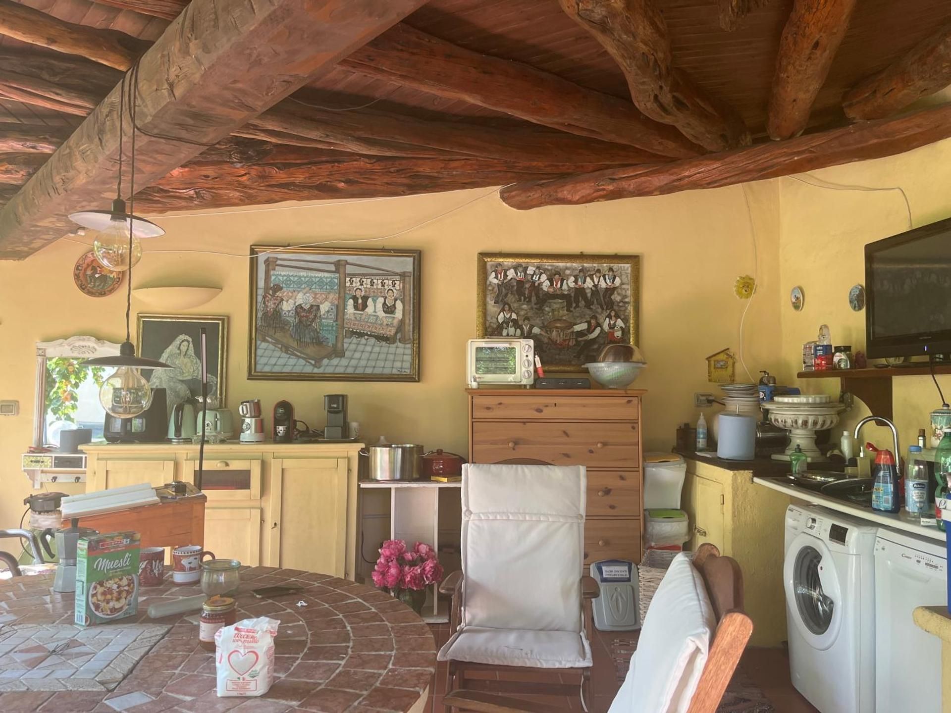 Deluxe Double Room (2 Adults + 1 Child)