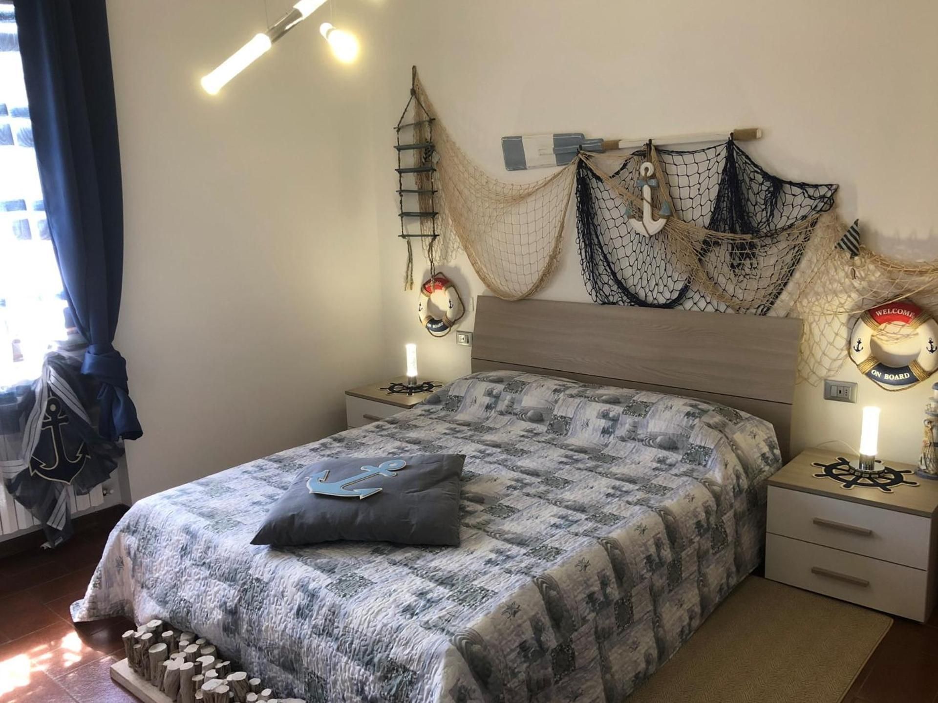 Deluxe Double Room with Shower
