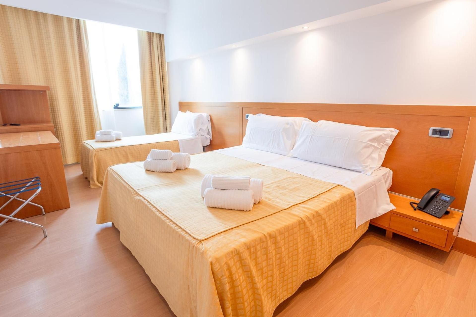 Comfort Triple Room