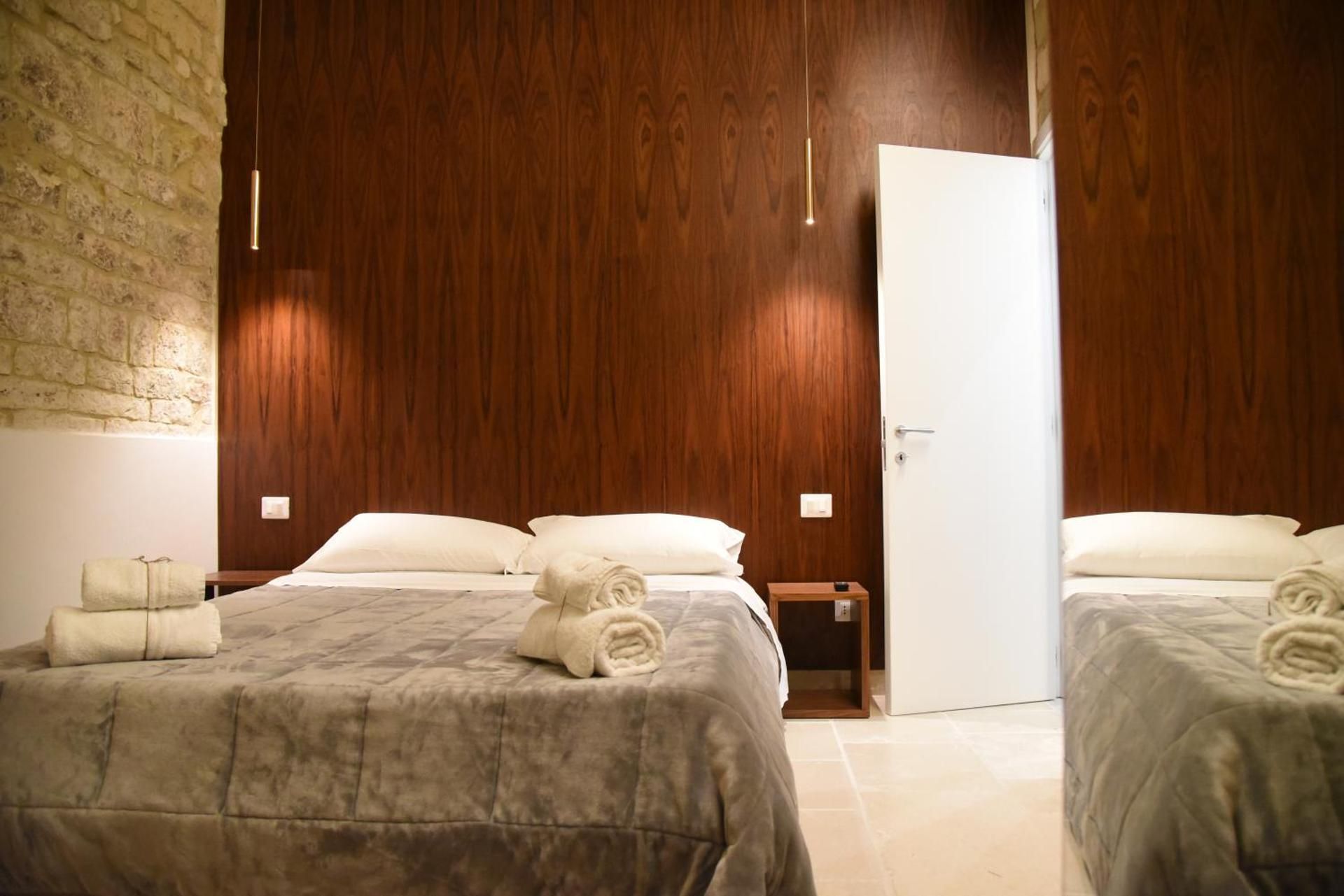 Altemura Suites Triple Room with Sea View 2