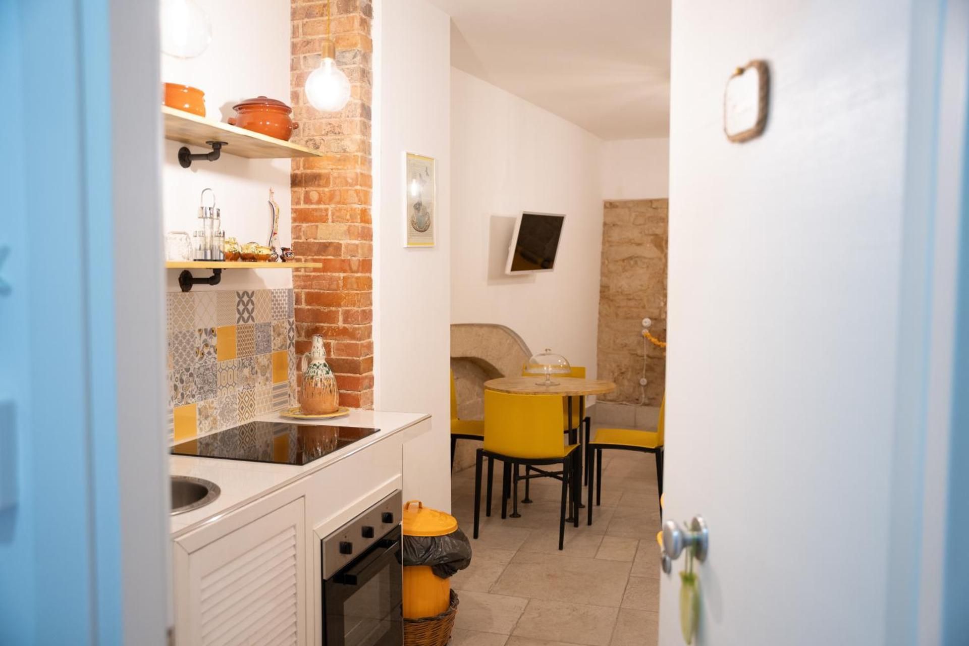 Quadruple Room with Private Bathroom