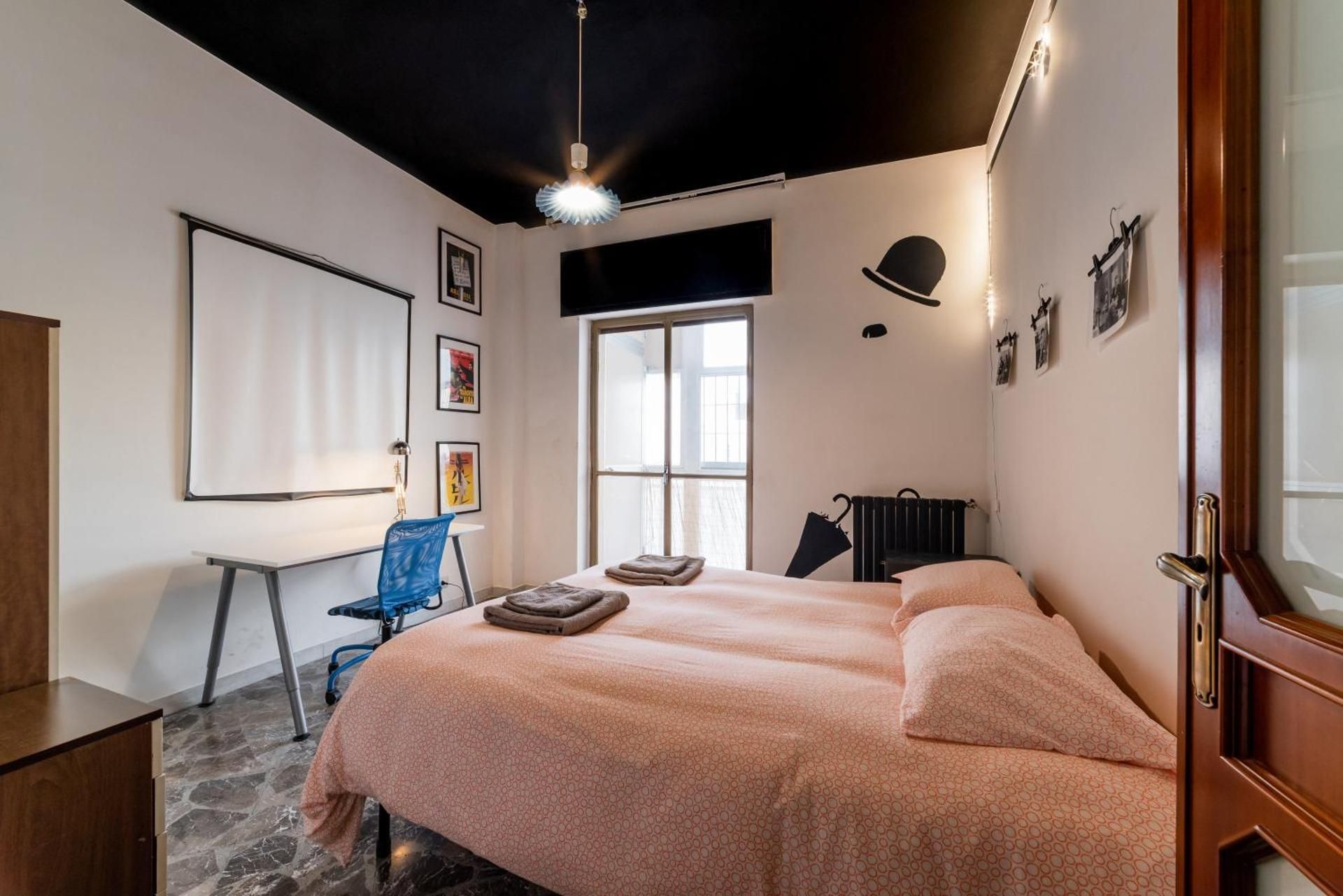 Double Room with Shared Bathroom