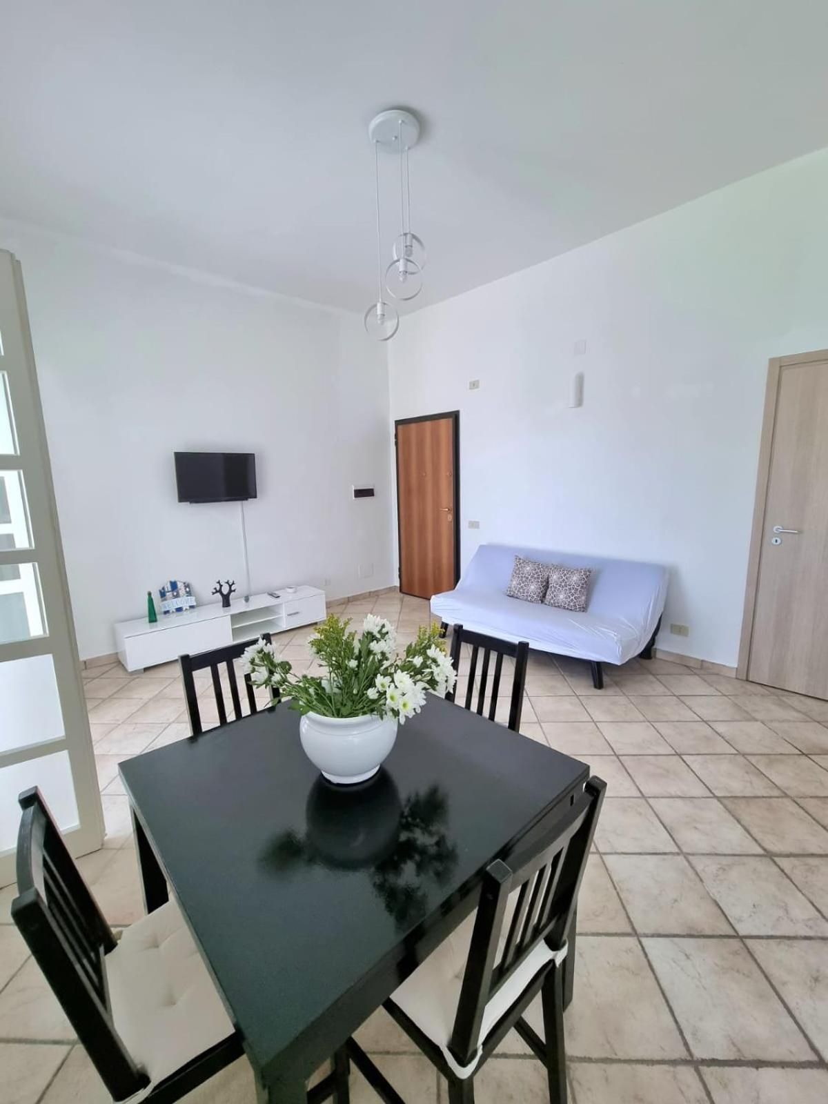 shared lounge/tv area