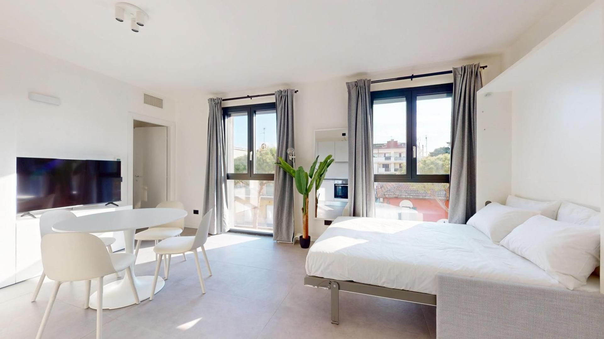 Deluxe Apartment