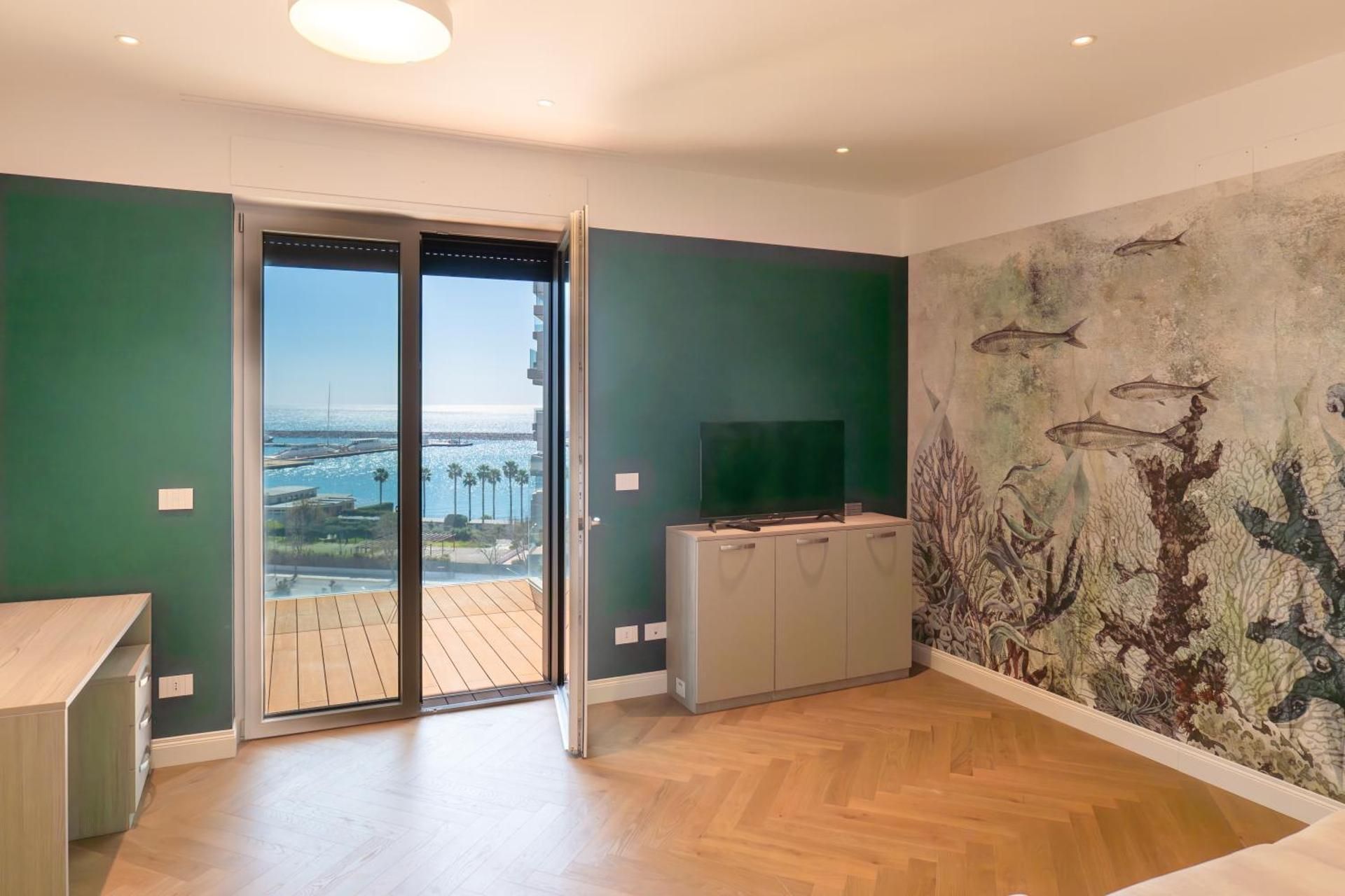 Two-Bedroom Apartment with Terrace and Sea View