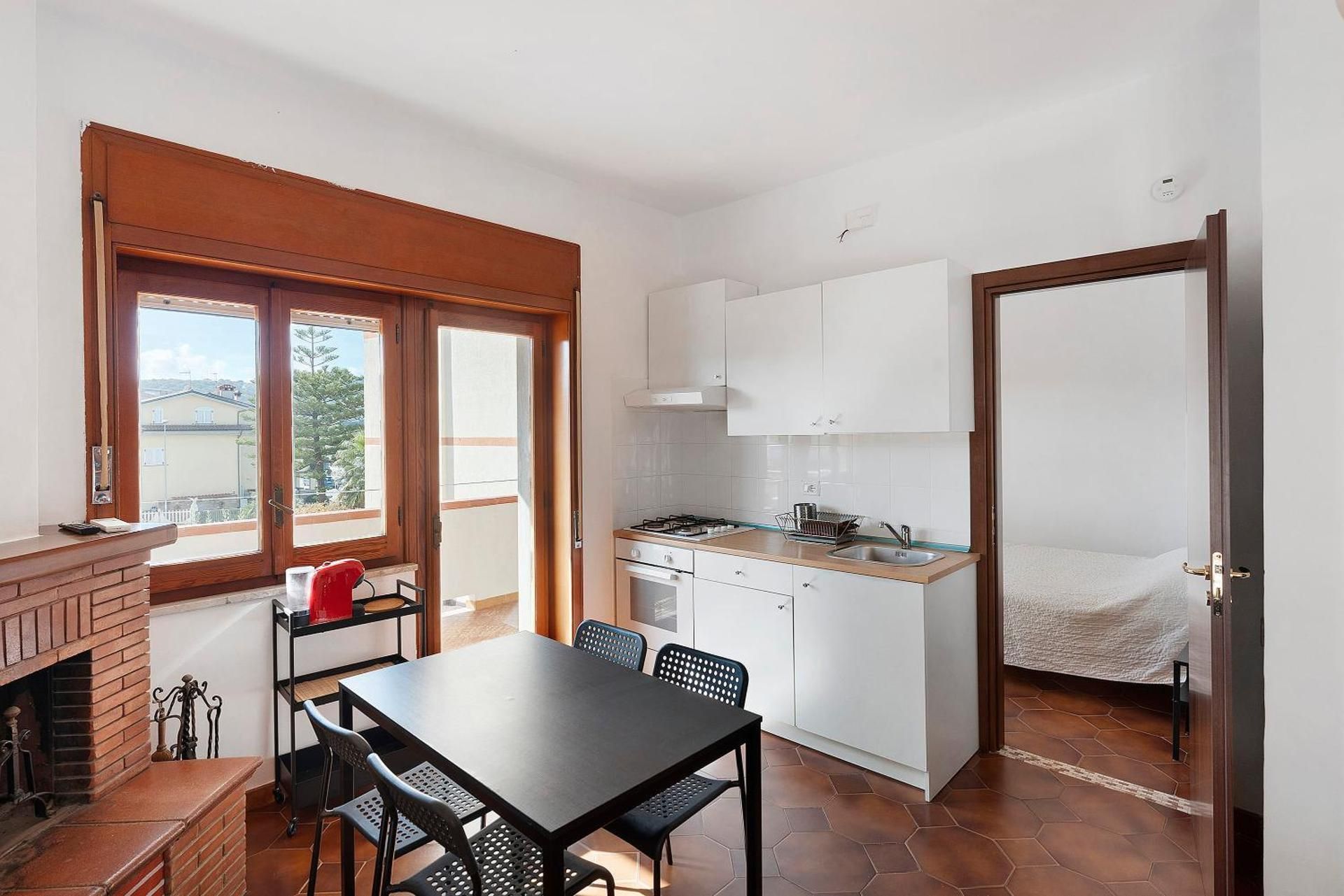 Superior One-Bedroom Apartment