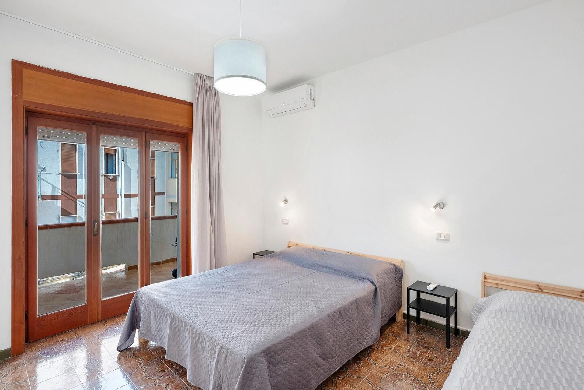 Superior One-Bedroom Apartment with Balcony