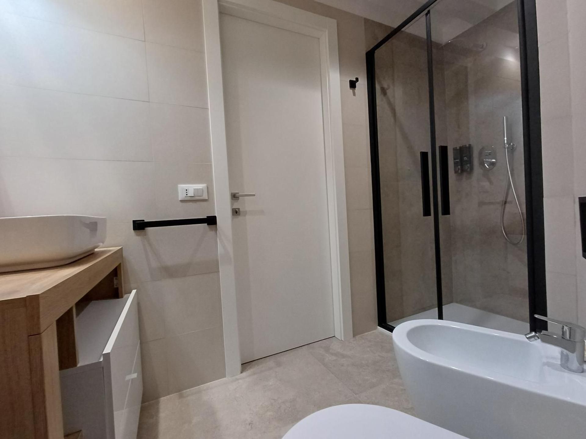 Quadruple Room with Private Bathroom