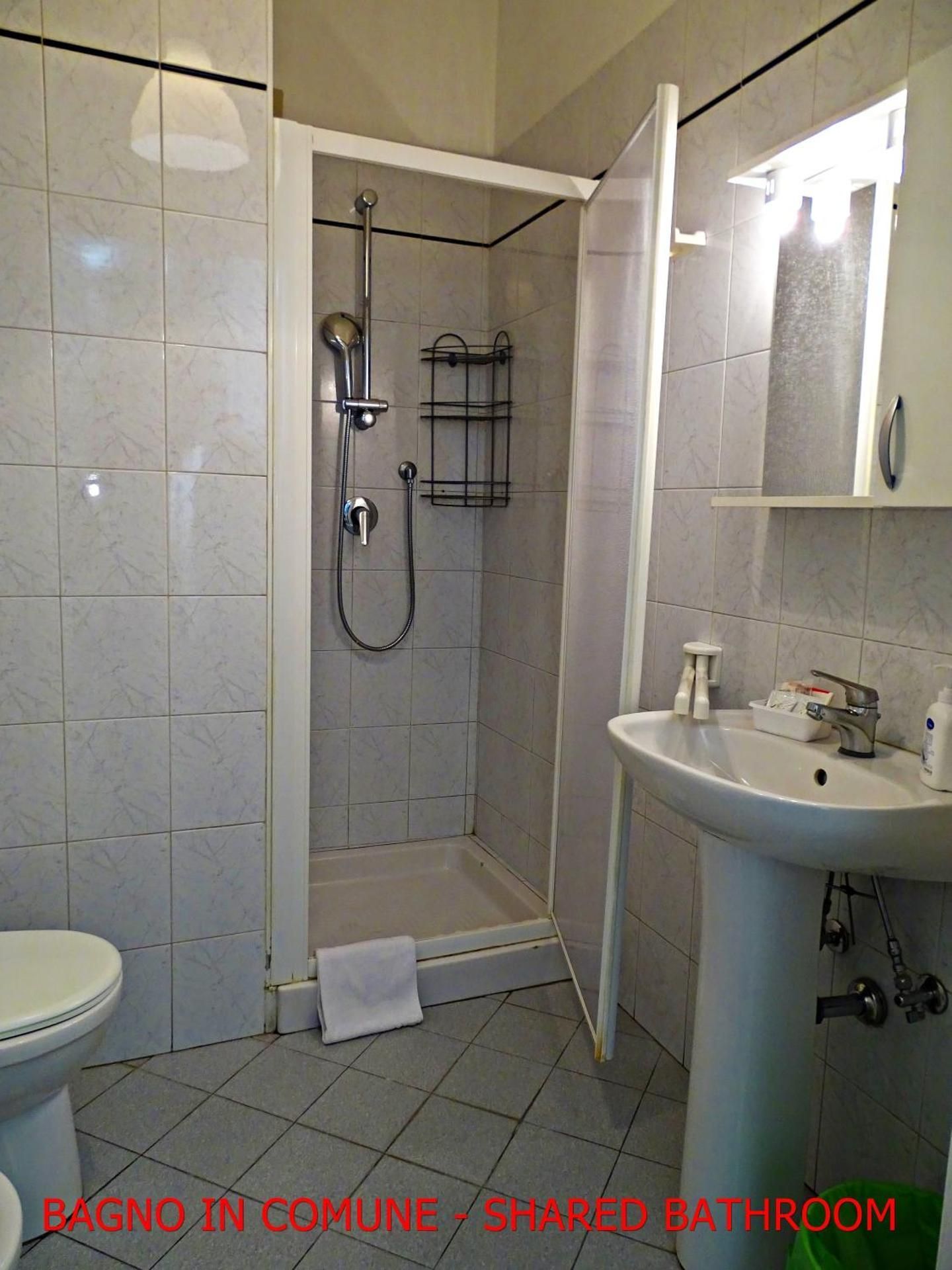 Affittacamere Arancio Double Room with Shared Bathroom 3