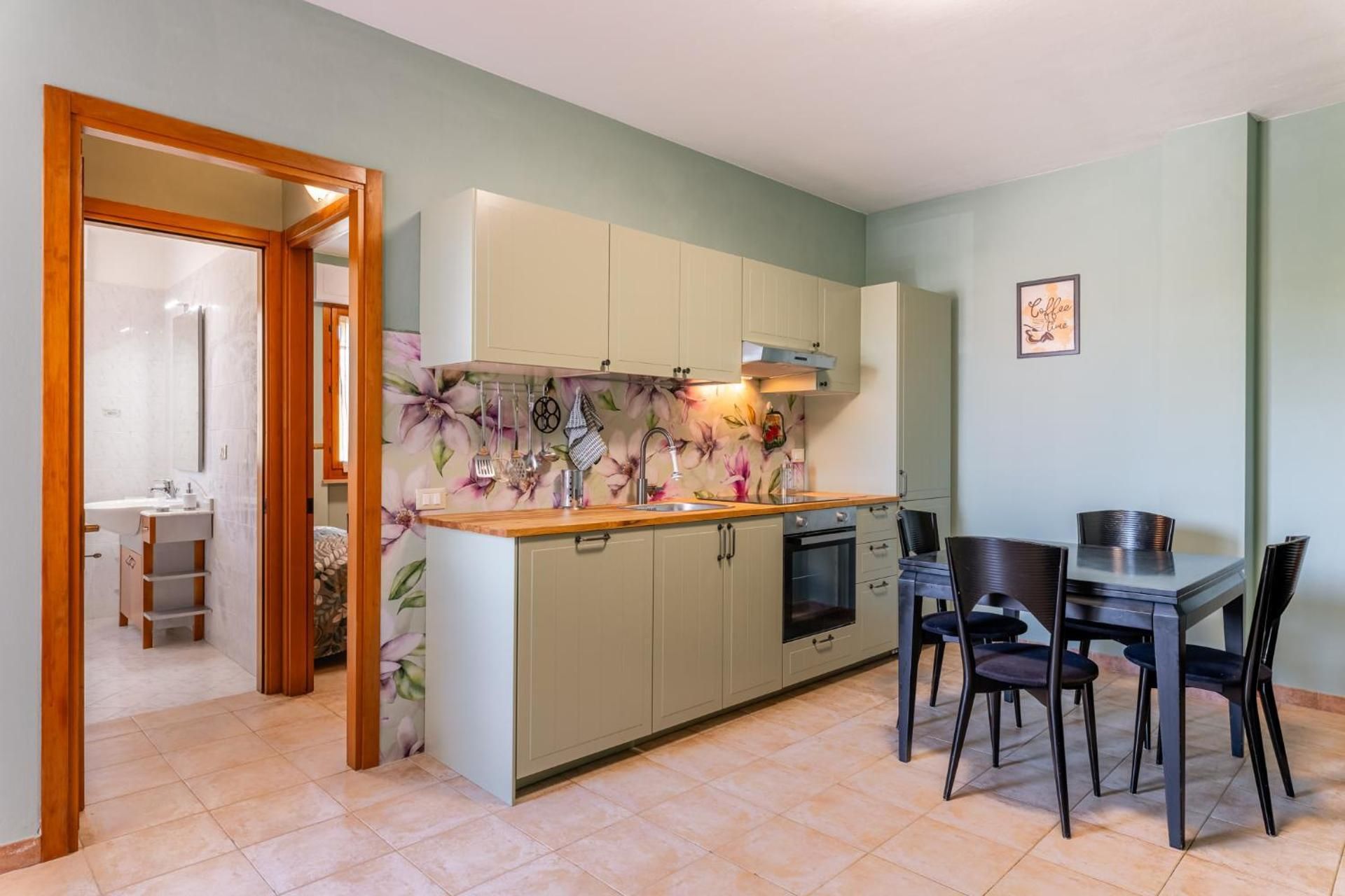 One-Bedroom Apartment