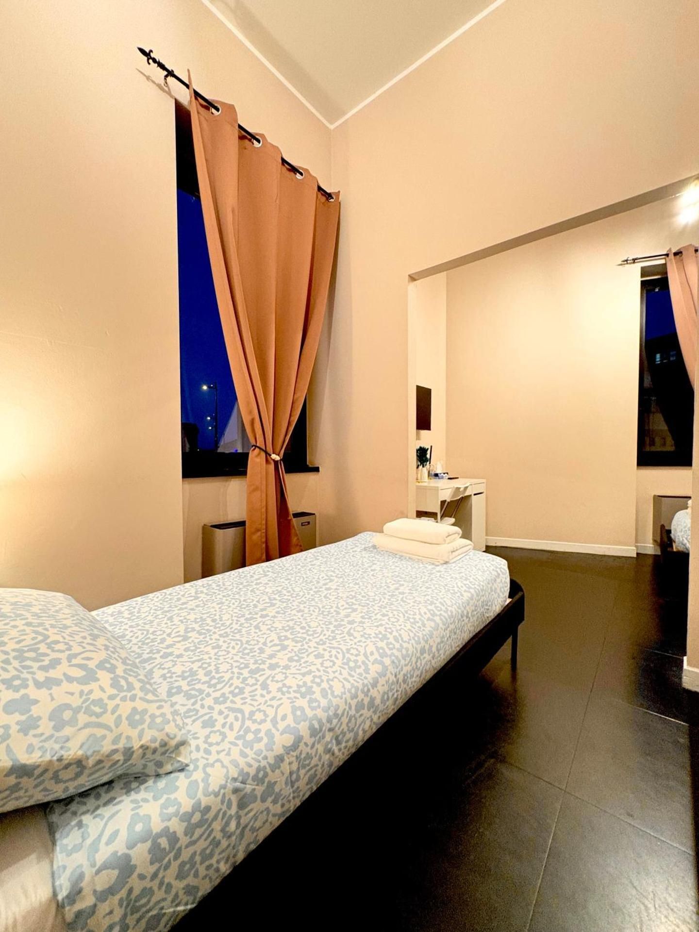 Twin Room with Private Bathroom