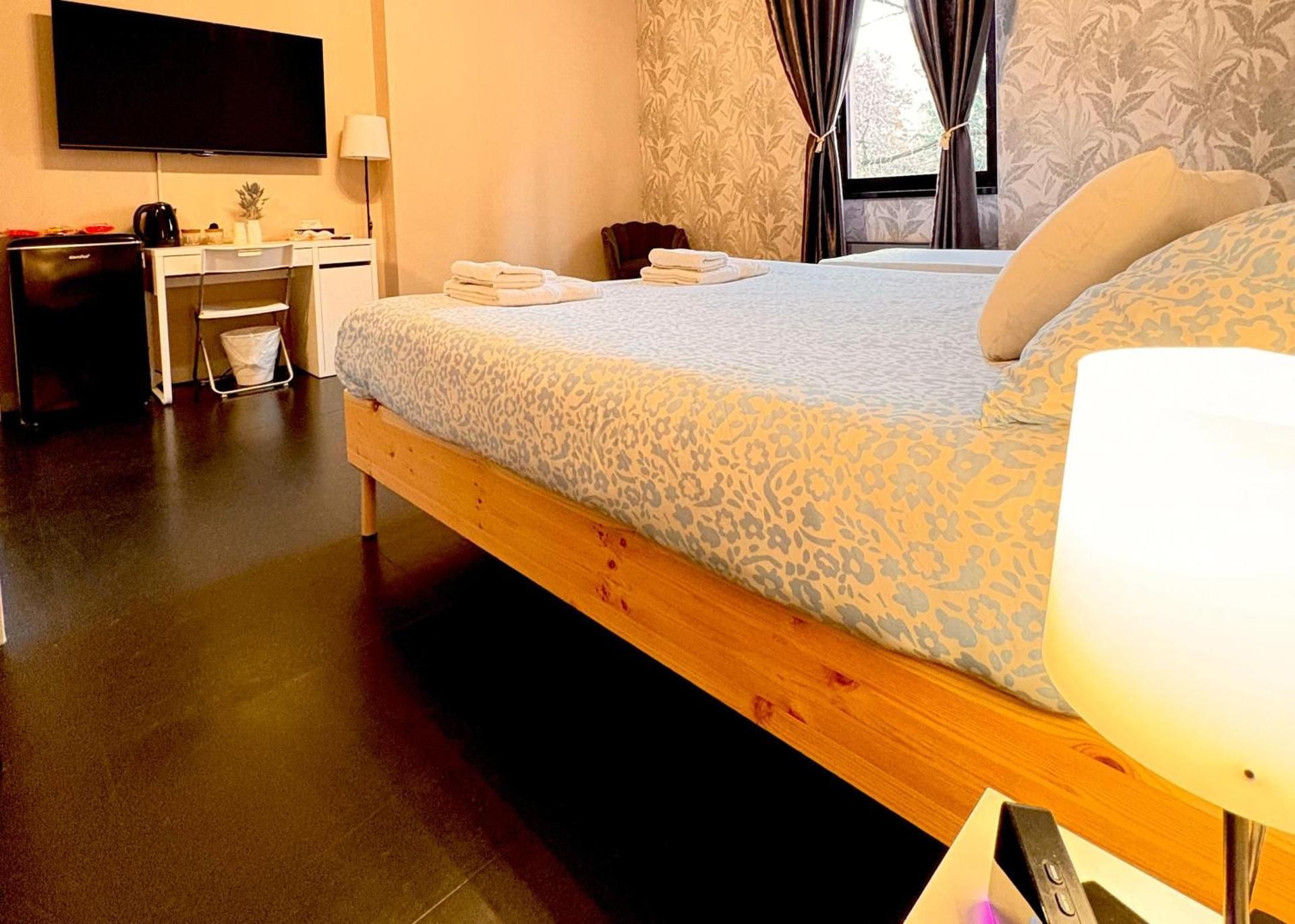 Triple Room with Private Bathroom