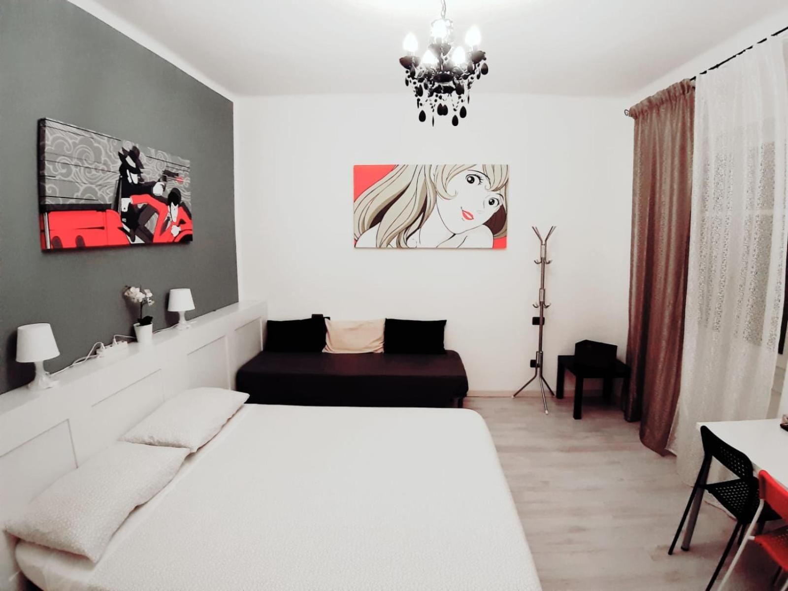 Family Room with Two Rooms and Private External Bathroom