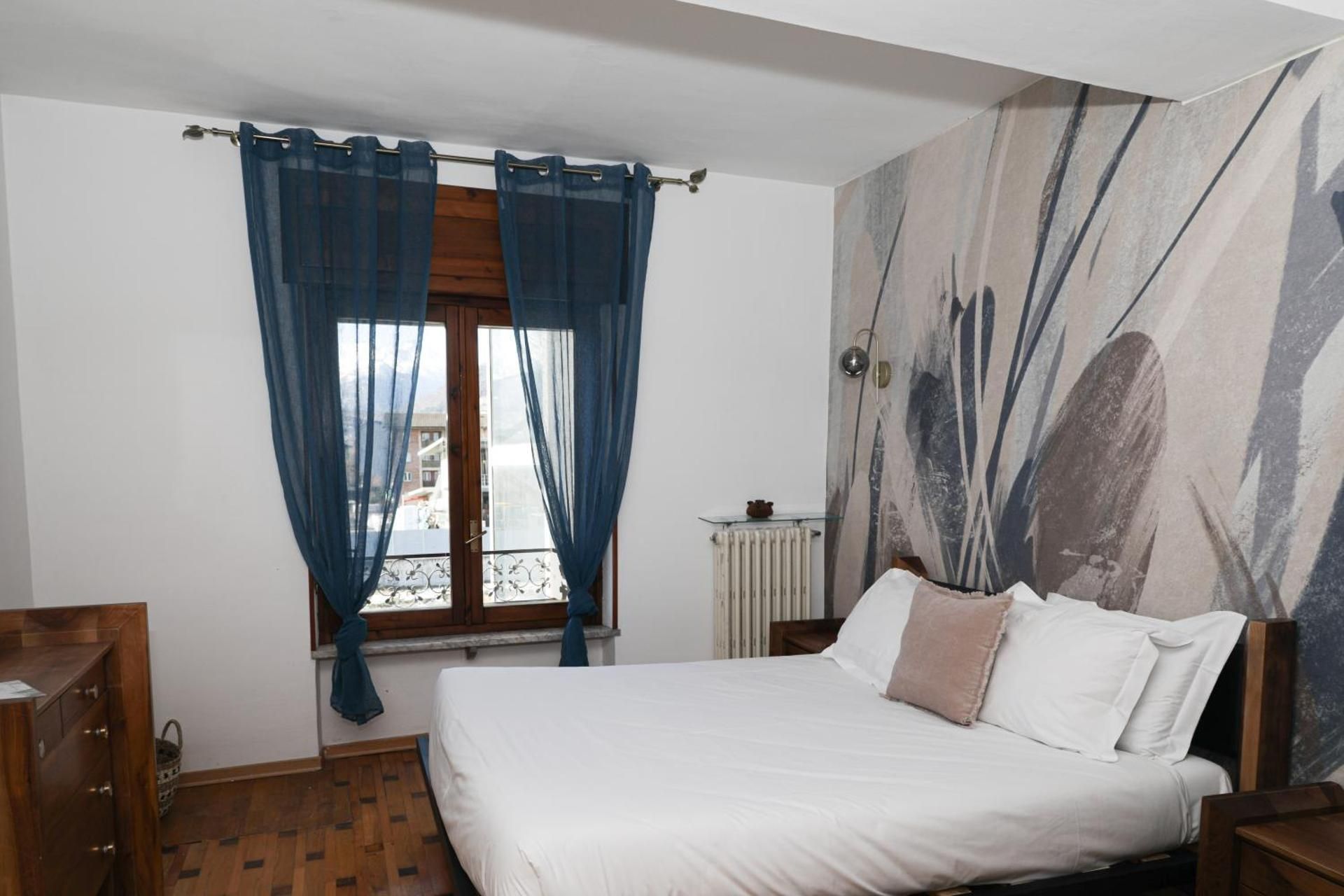 Double Room with Mountain View