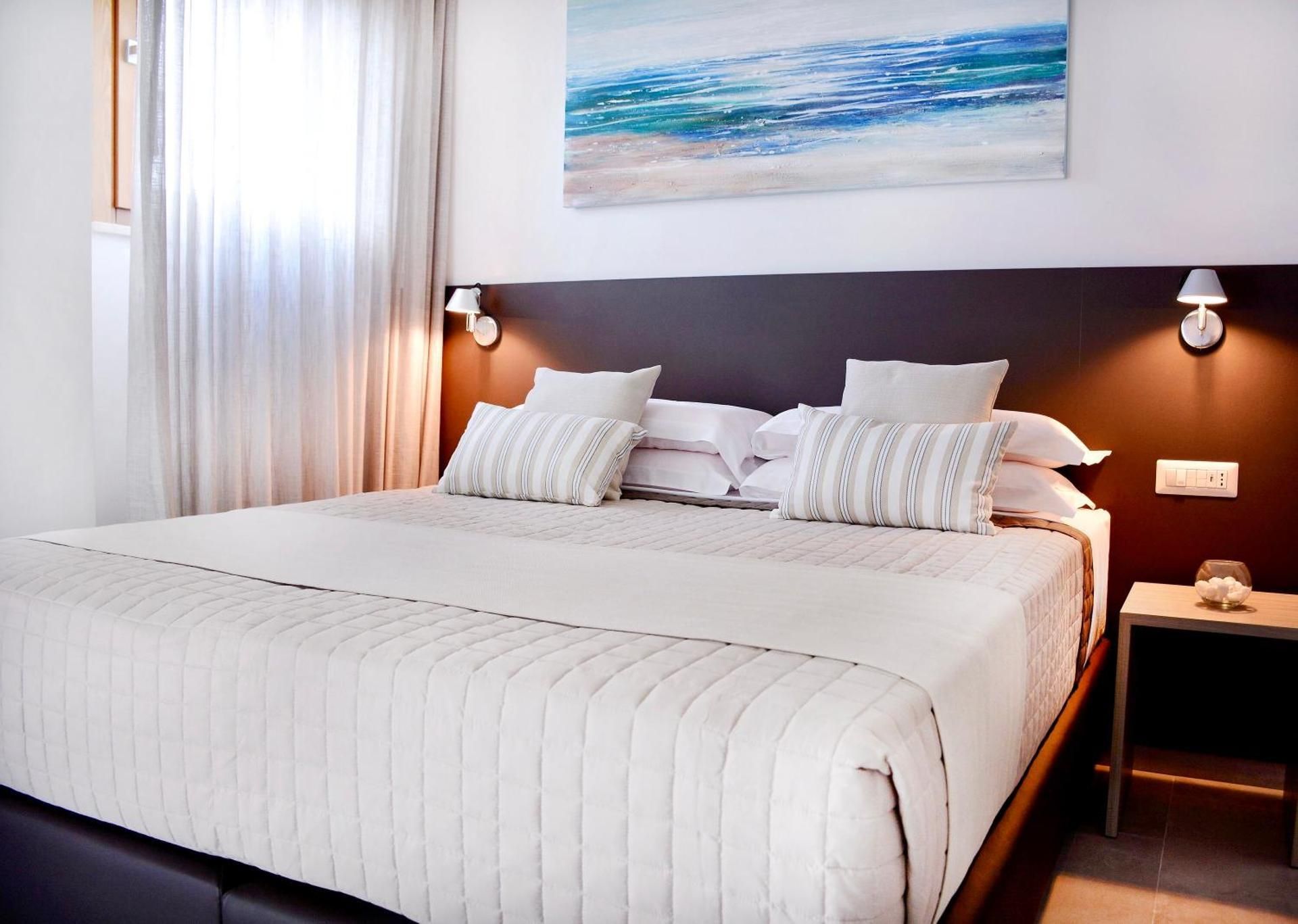 Sunset Home Sorrento Double or Twin Room with Balcony 2