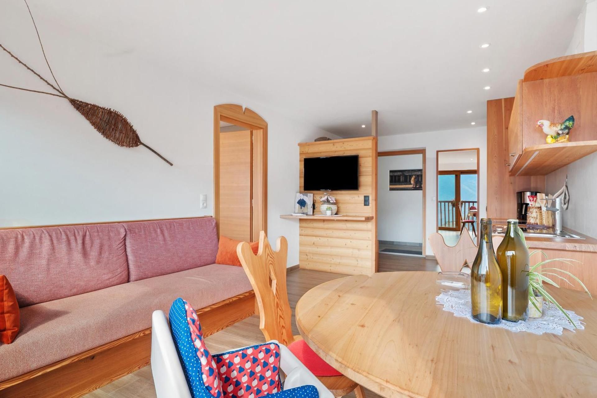 Superior One-Bedroom Apartment with Balcony