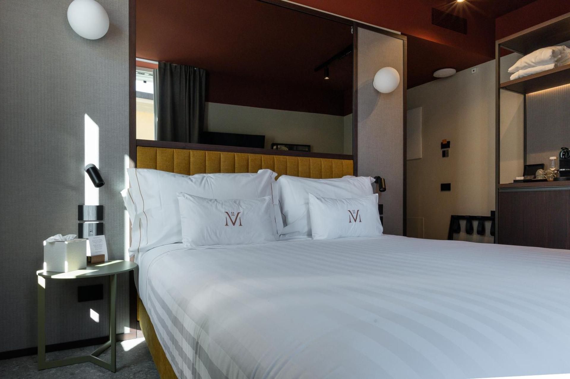Double Room with Lake View