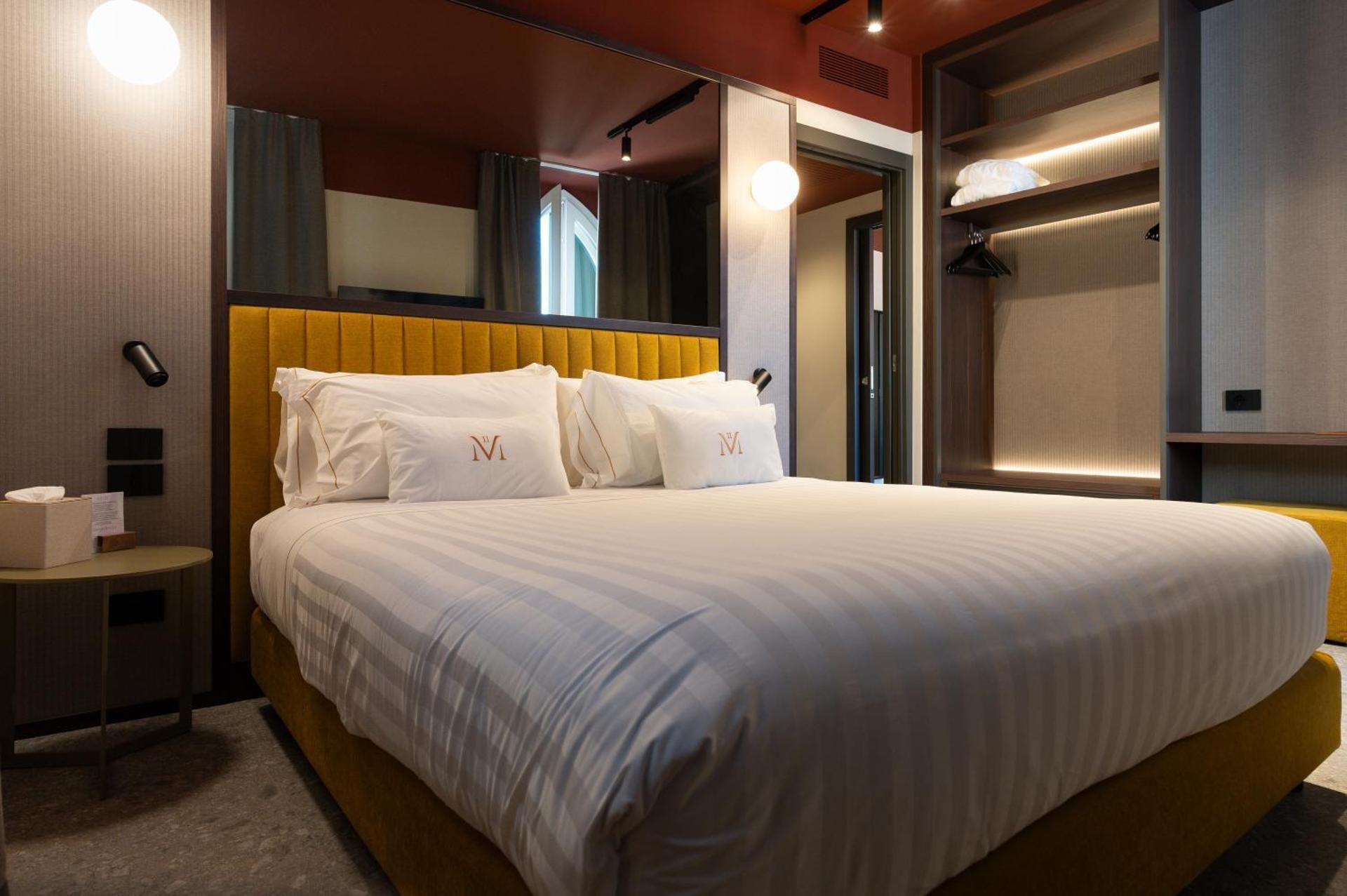 Suite with Garden View