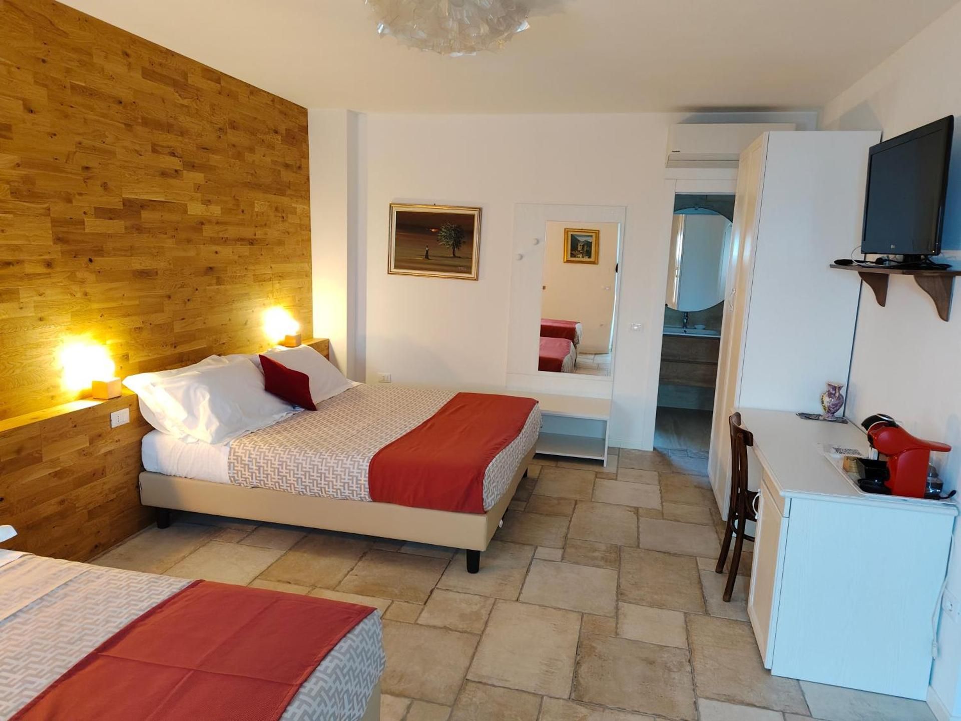 Triple Room