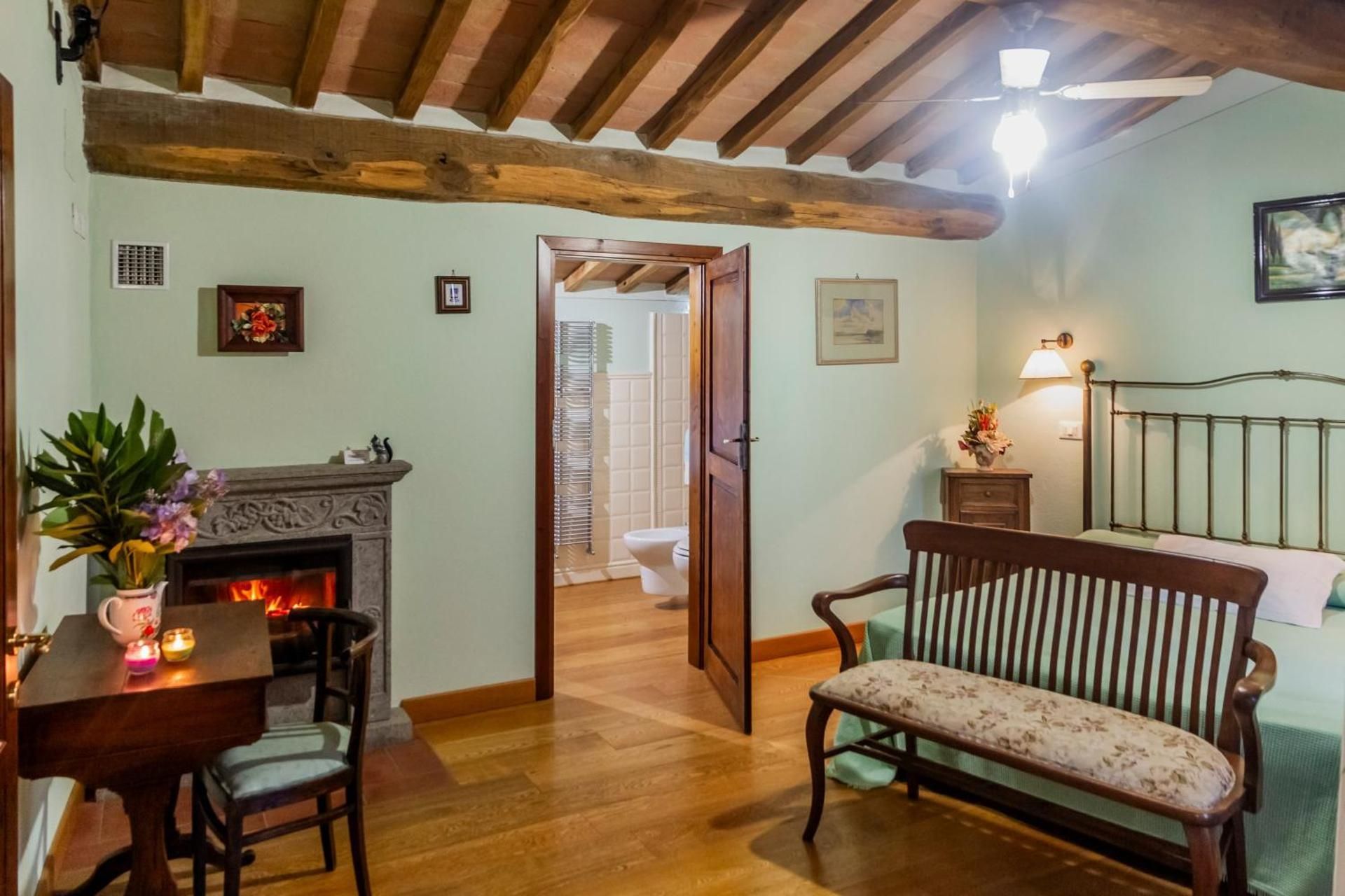 Queen Room