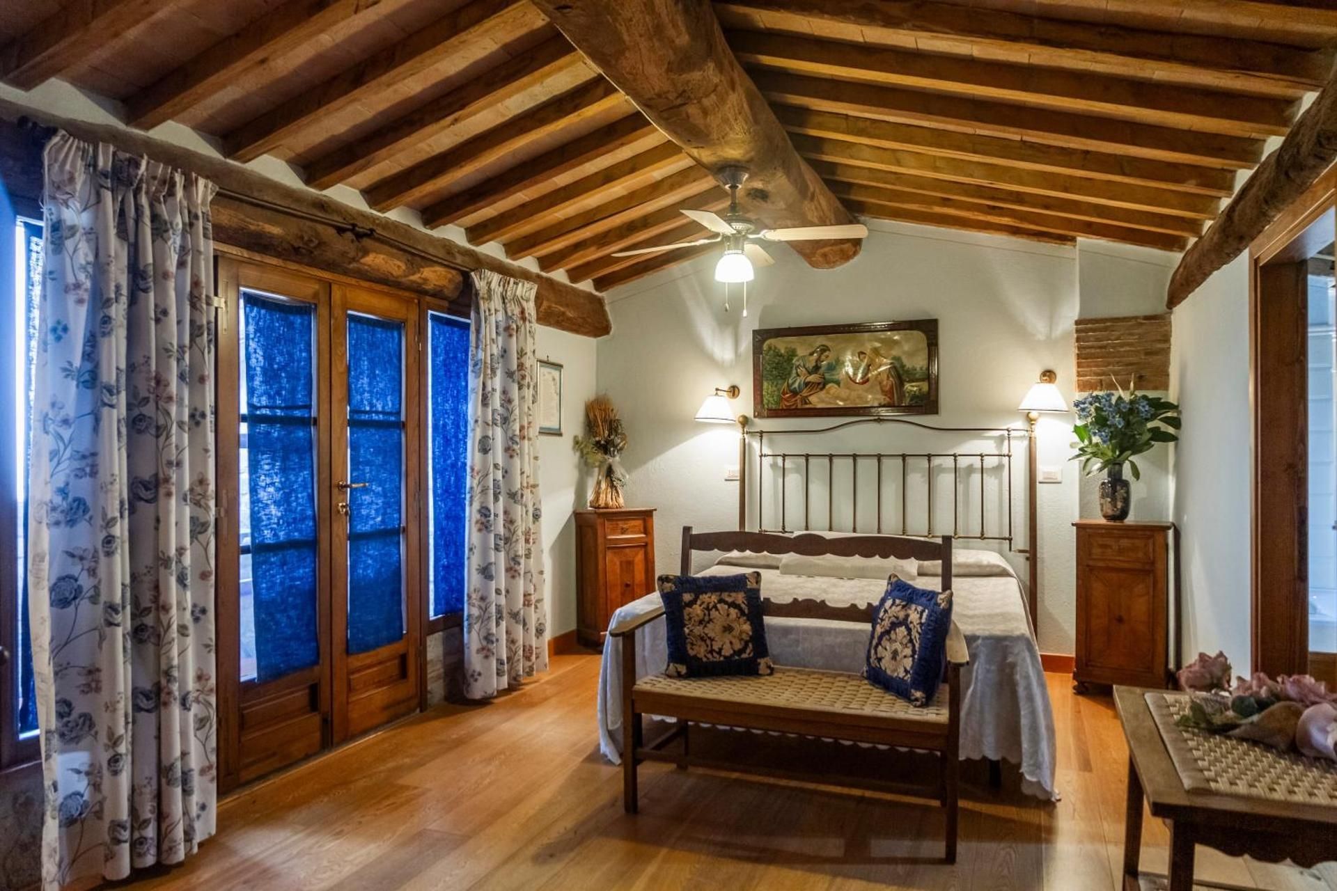 Large Double Room