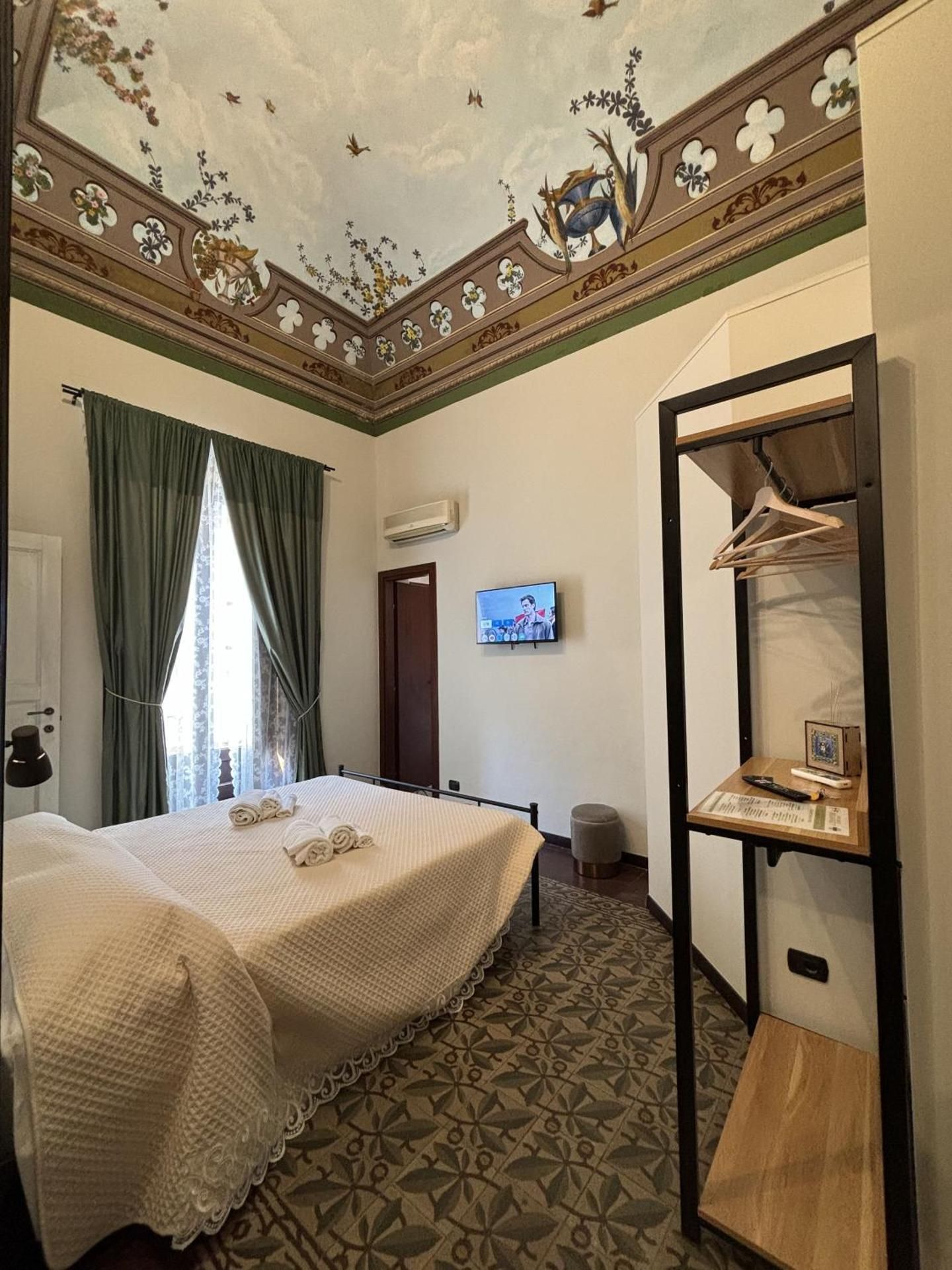 Premium Quadruple Room
