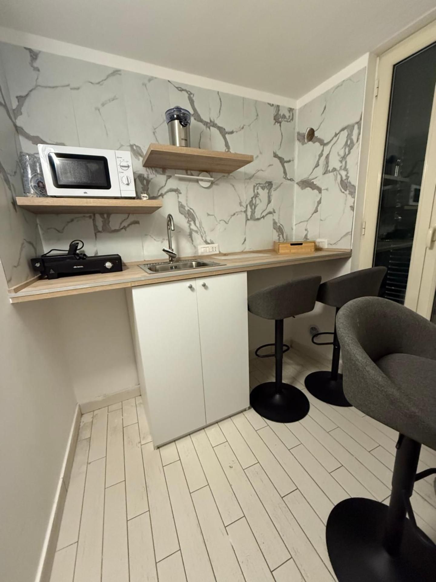 Triple Room with City View