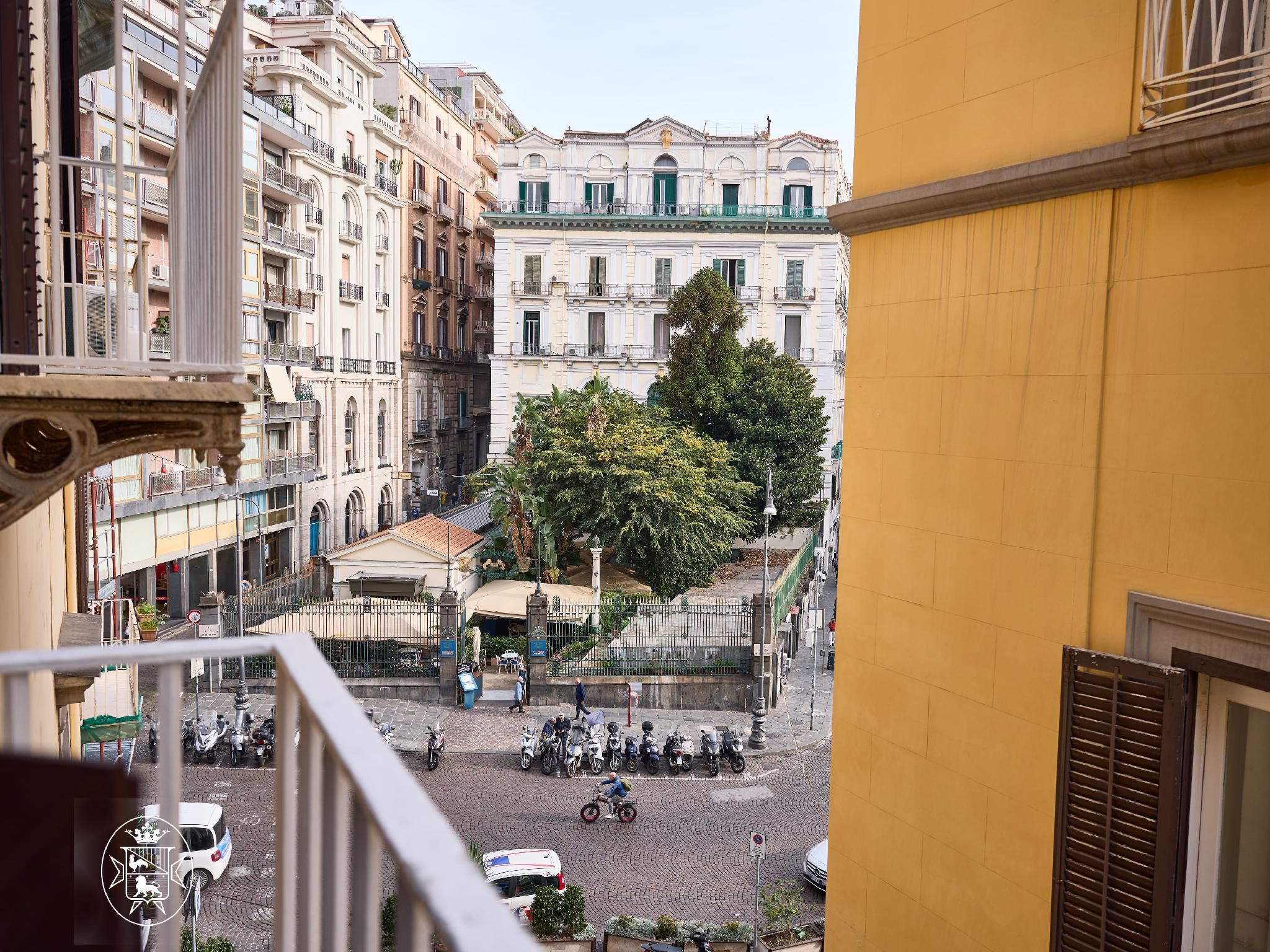 Vista Piazza dei Martiri Deluxe Balcony 2