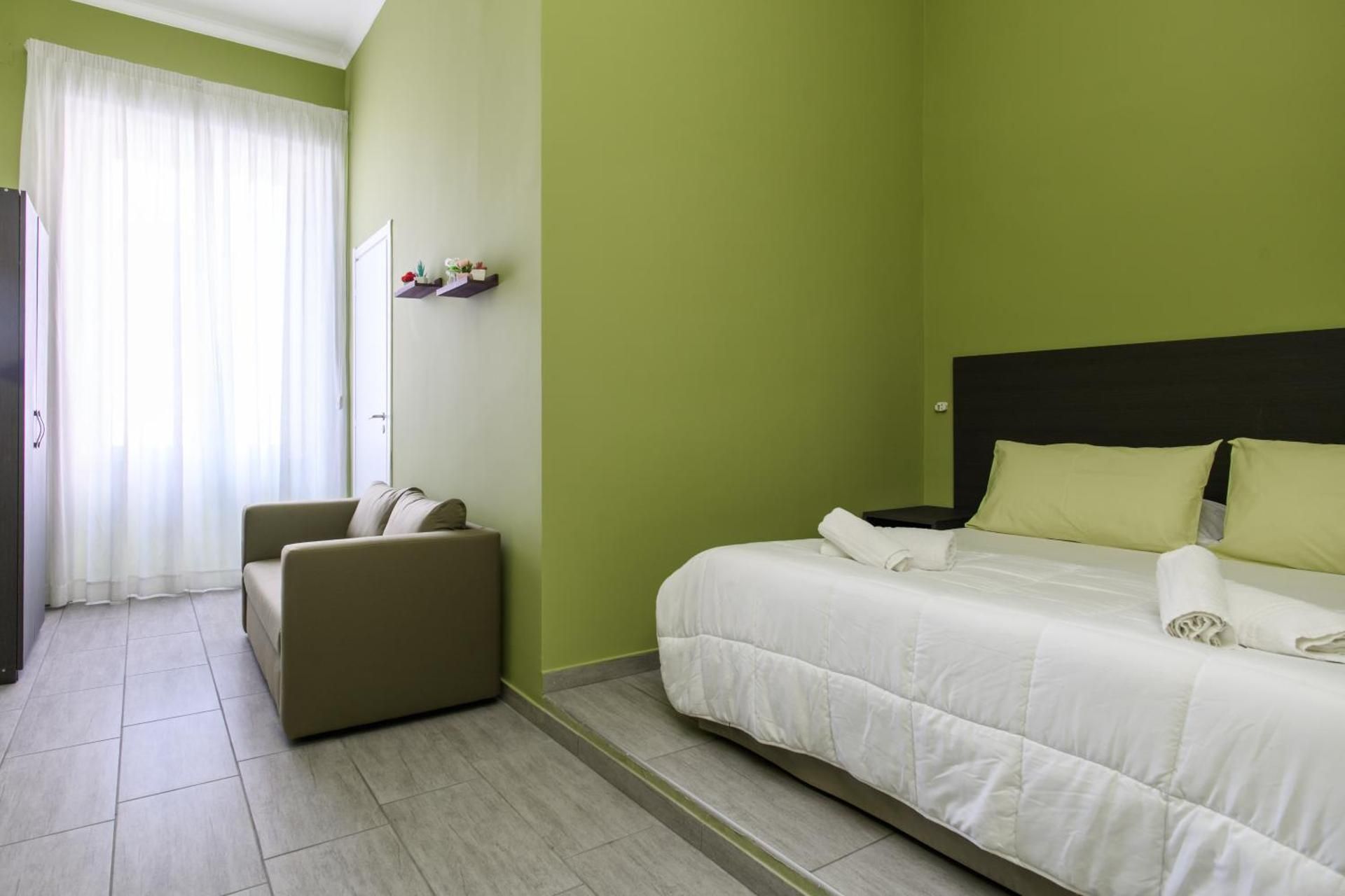 Triple Room