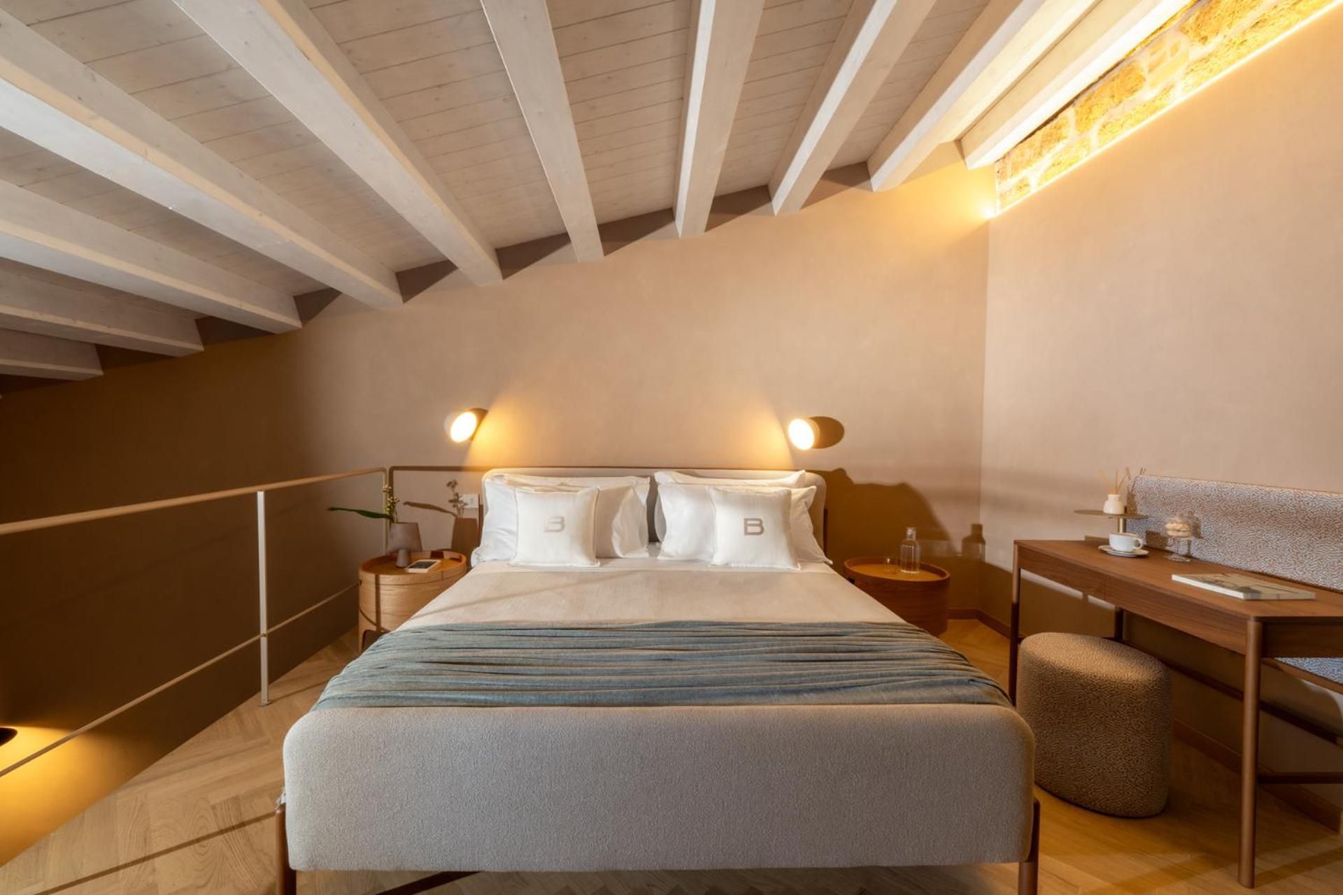 Duplex Suite