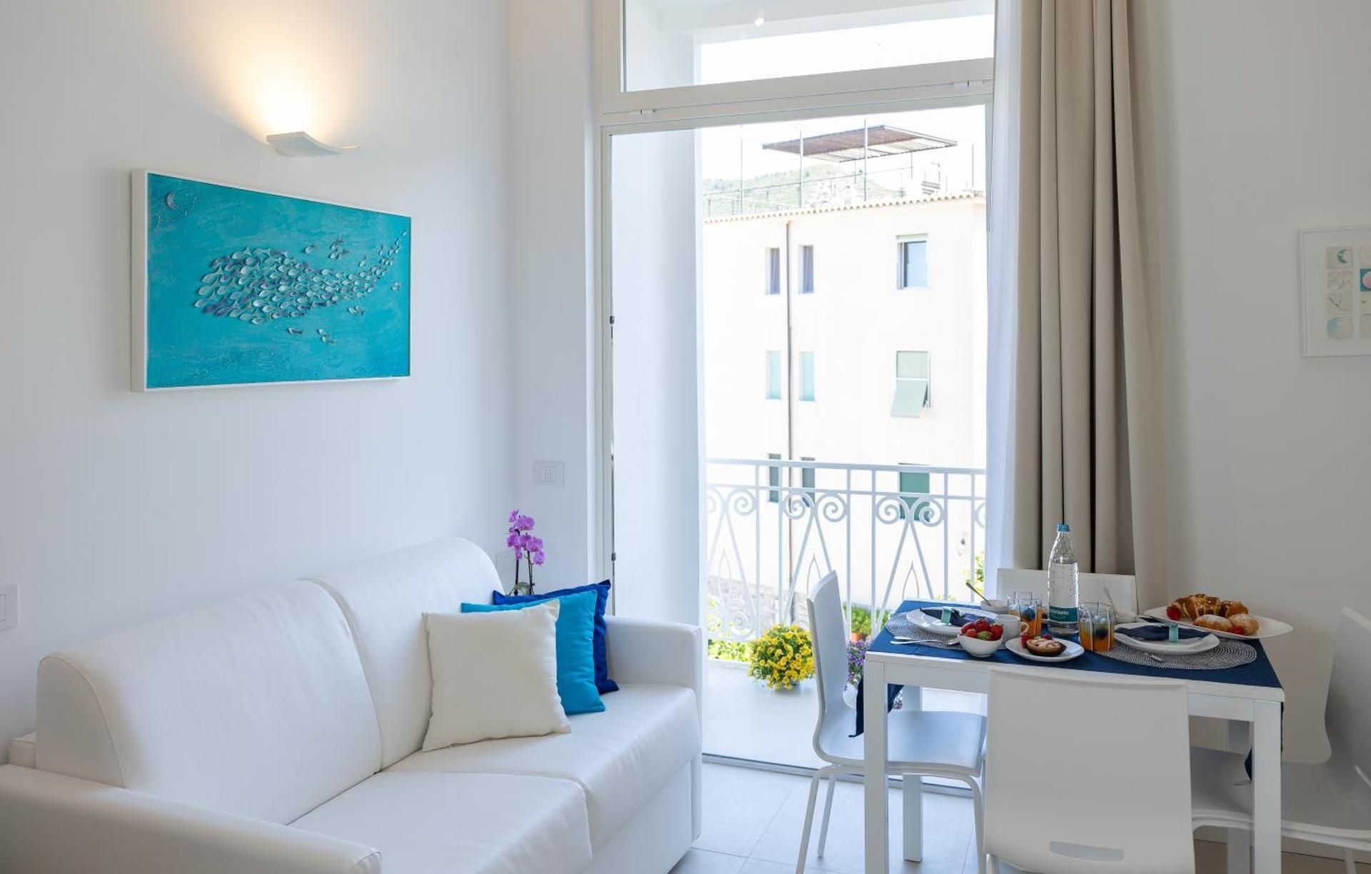 Studio Apartment with Balcony