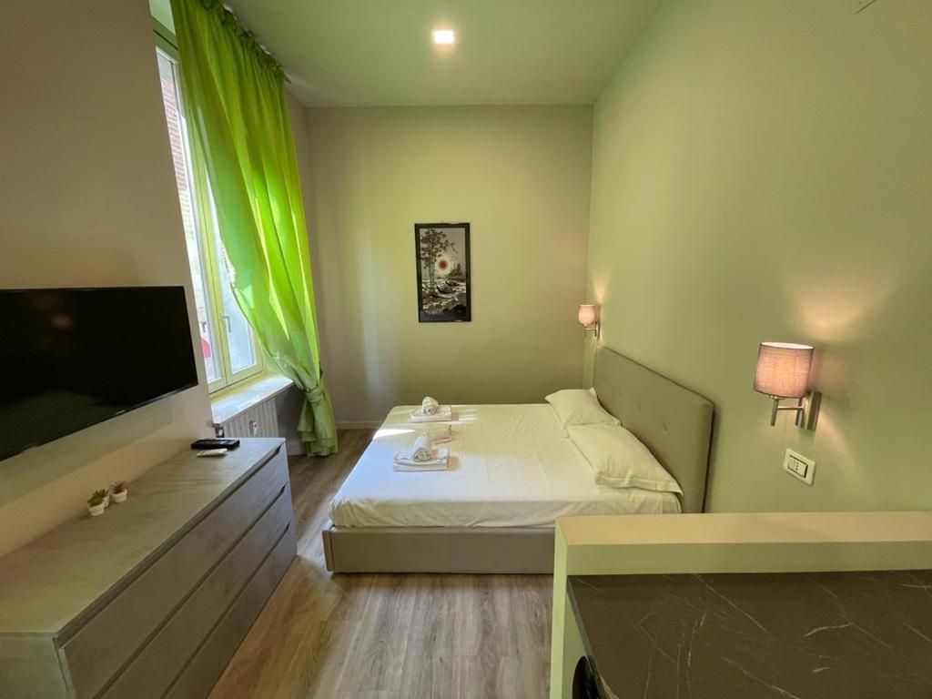 Carlina APT-5