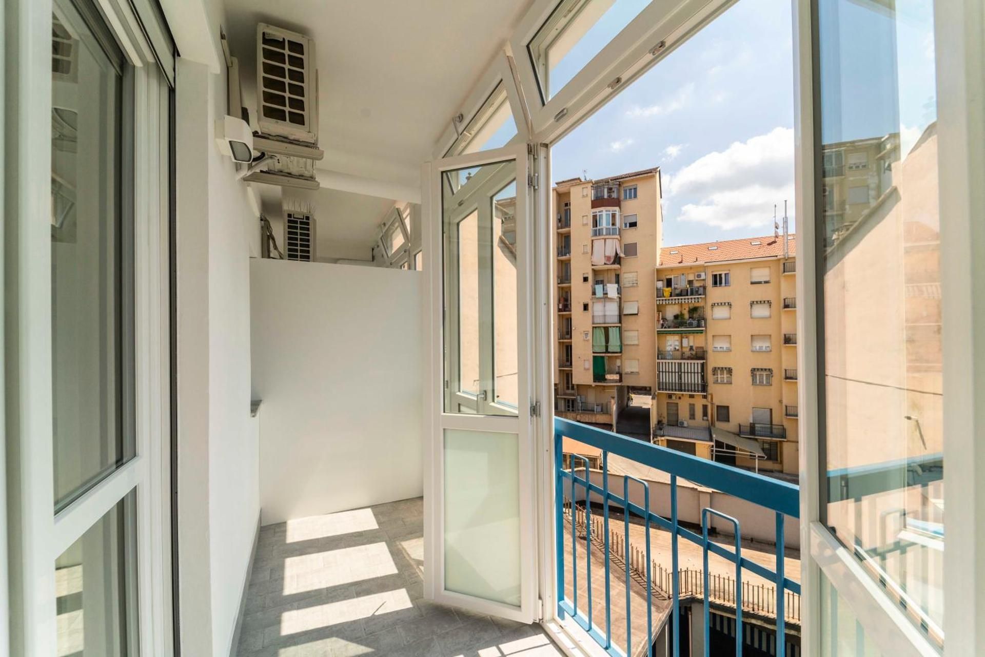 Single Room with Private Bathroom