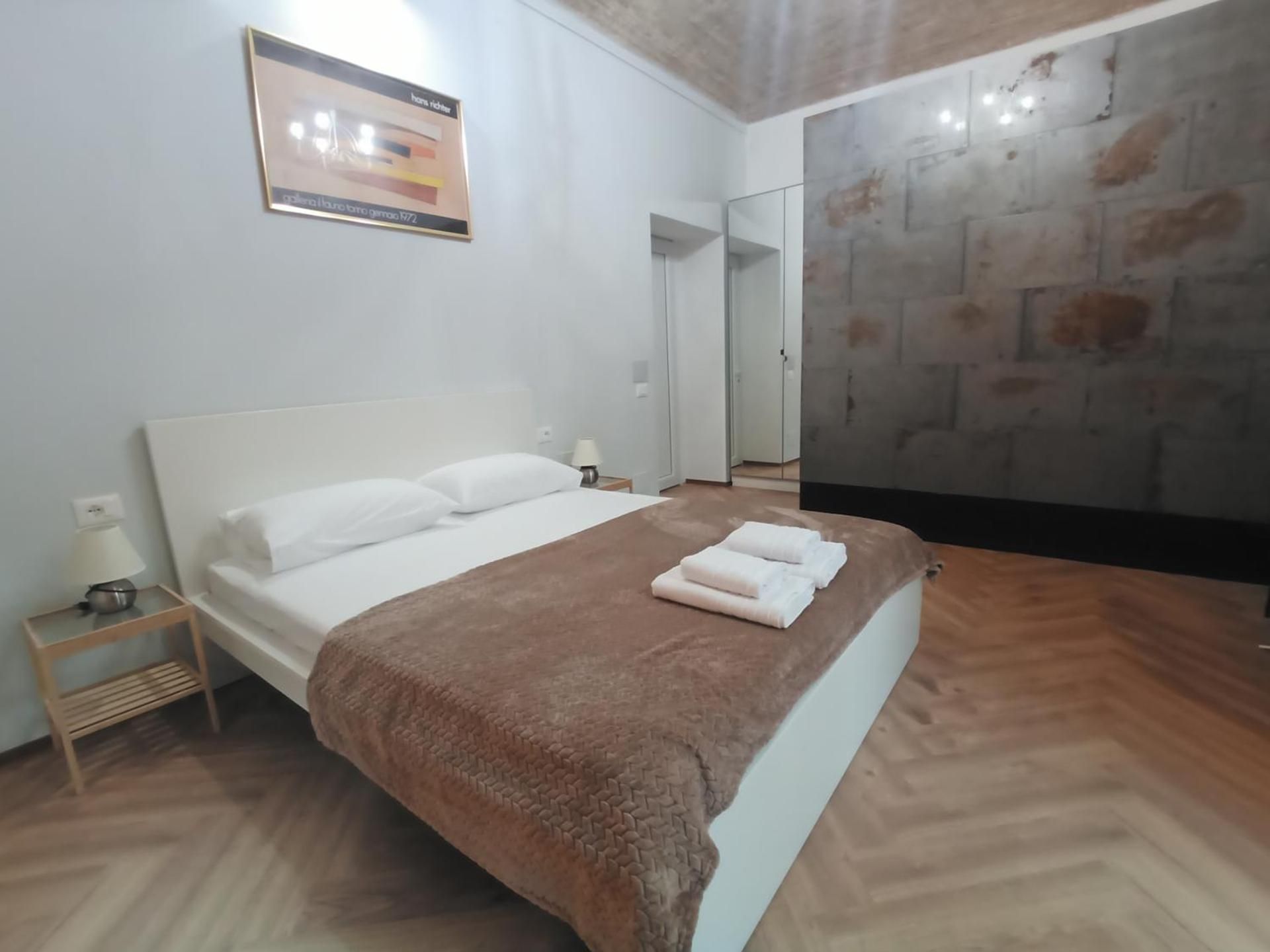 Large Double Room