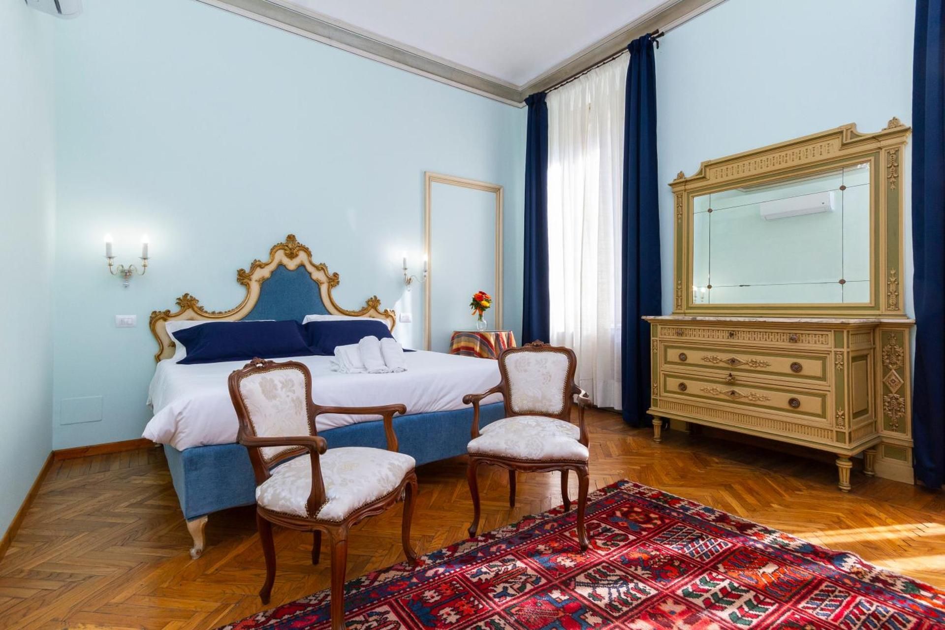 Quadruple Room with Private Bathroom