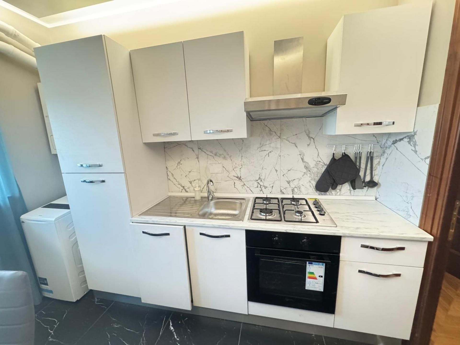 Two-Bedroom Deluxe Apartment with Balcony