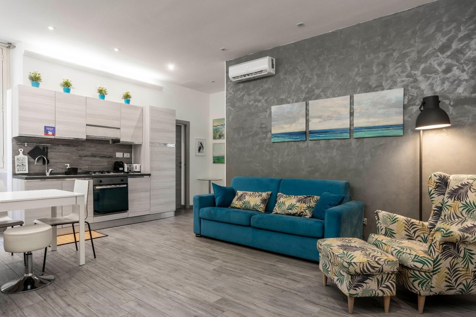 MERULANA DELUXE APARTMENT