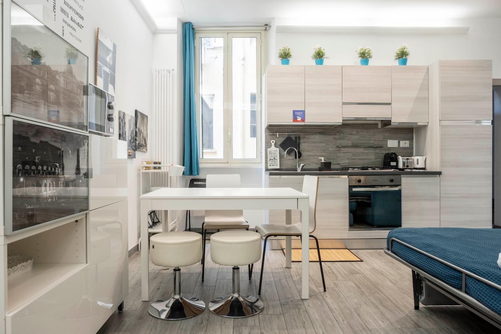 MERULANA DELUXE APARTMENT