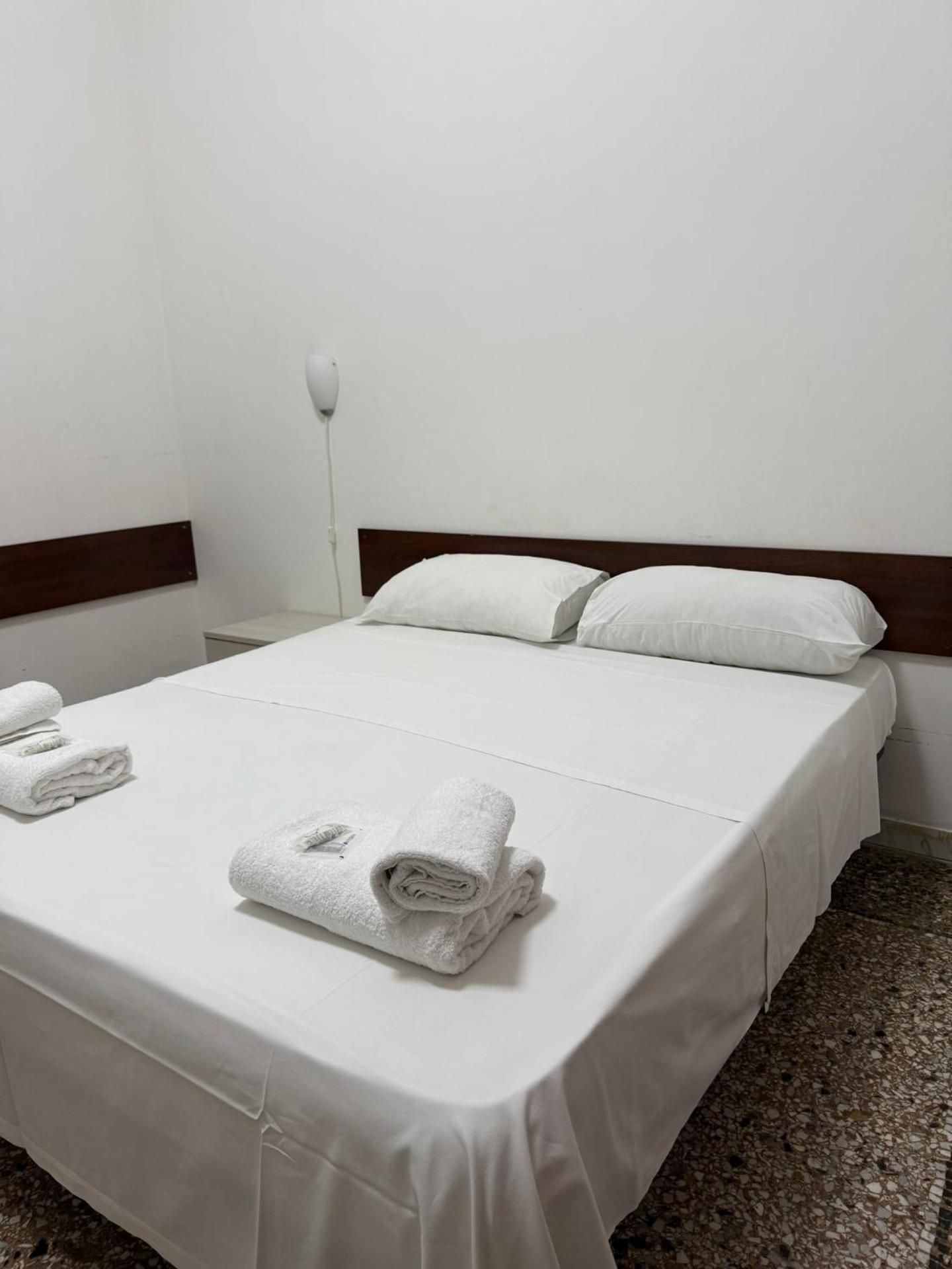 Standard Double Room with Shared Bathroom