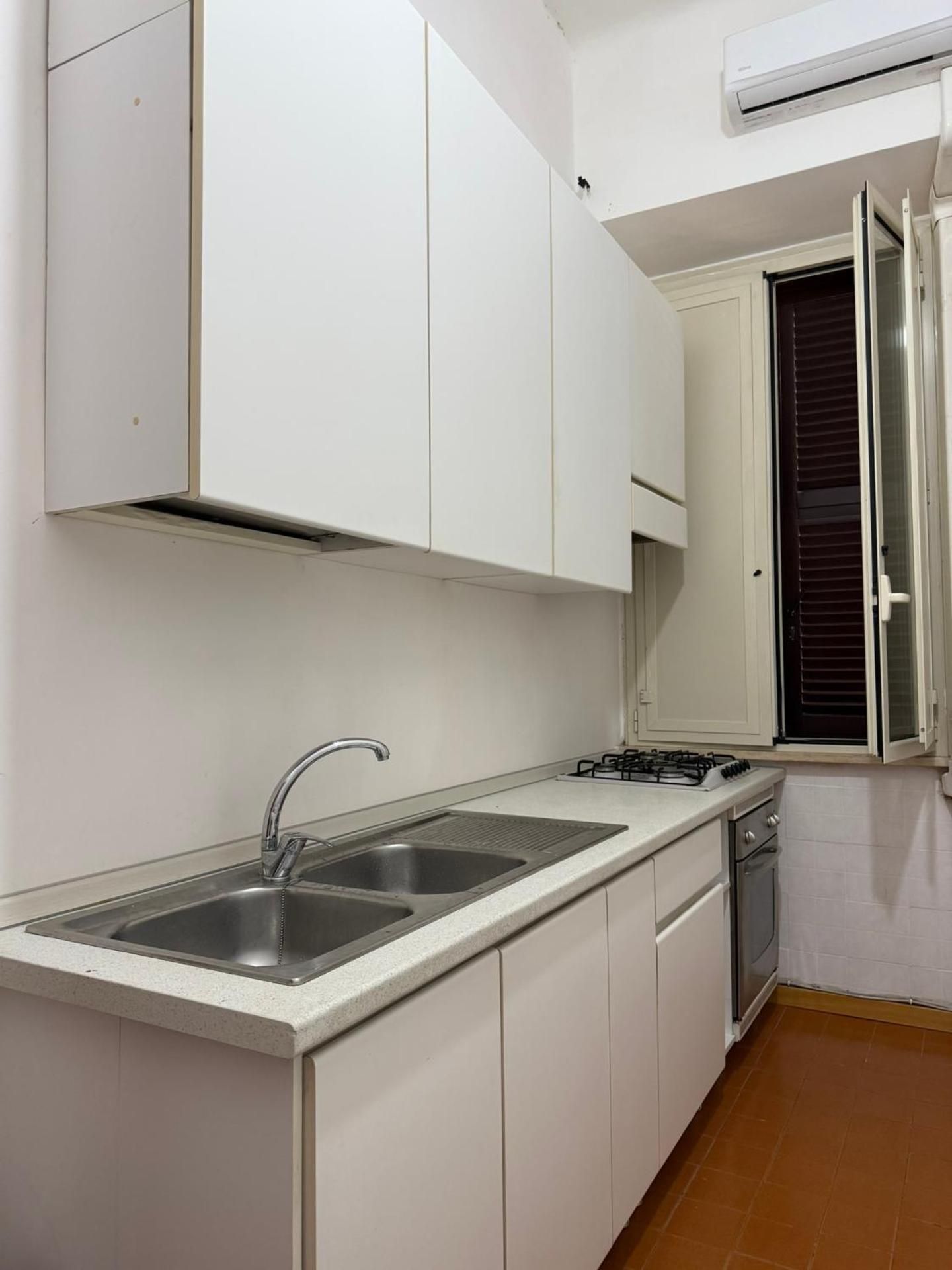 Triple Room with Private External Bathroom
