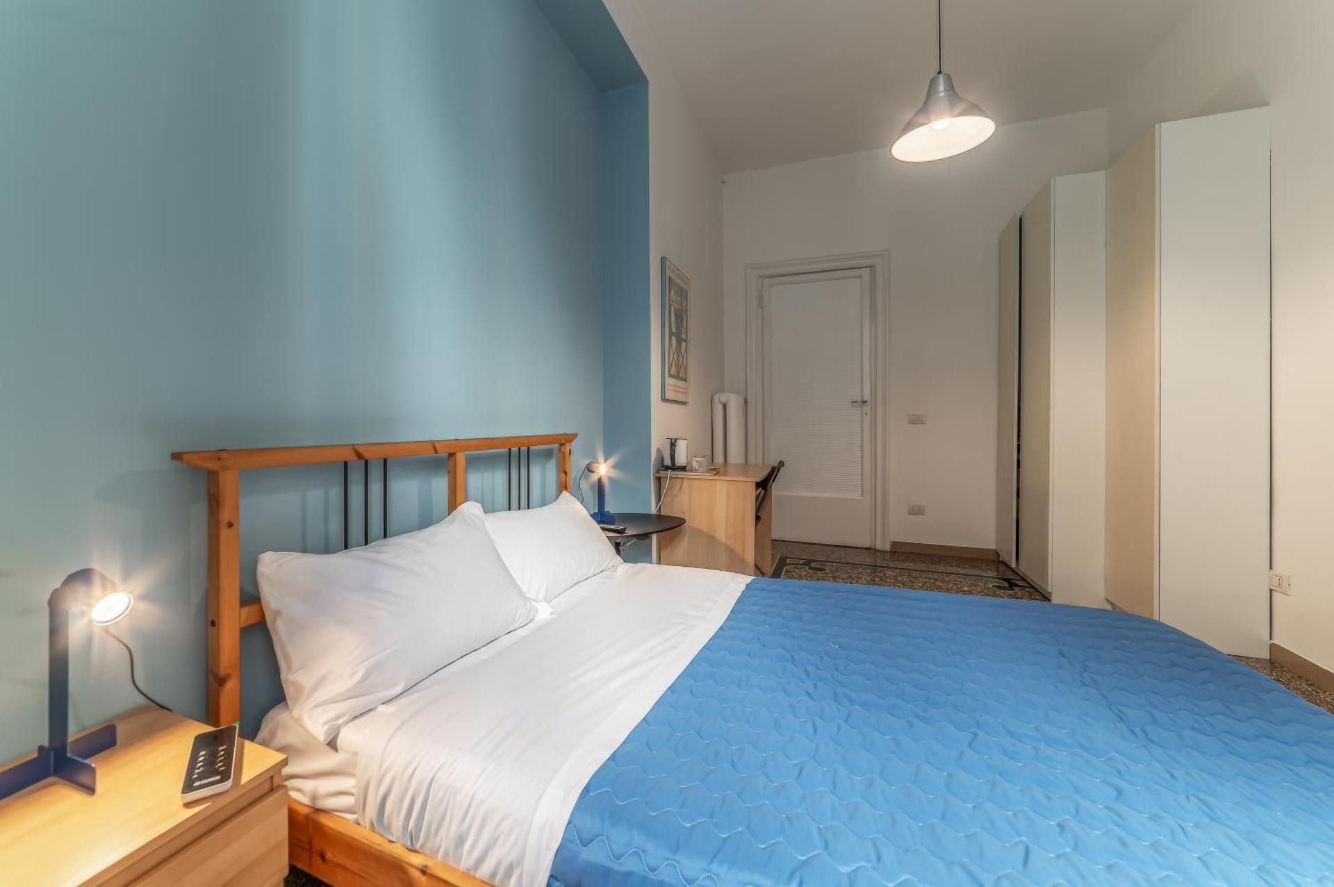 Standard Double Room with Shared Bathroom