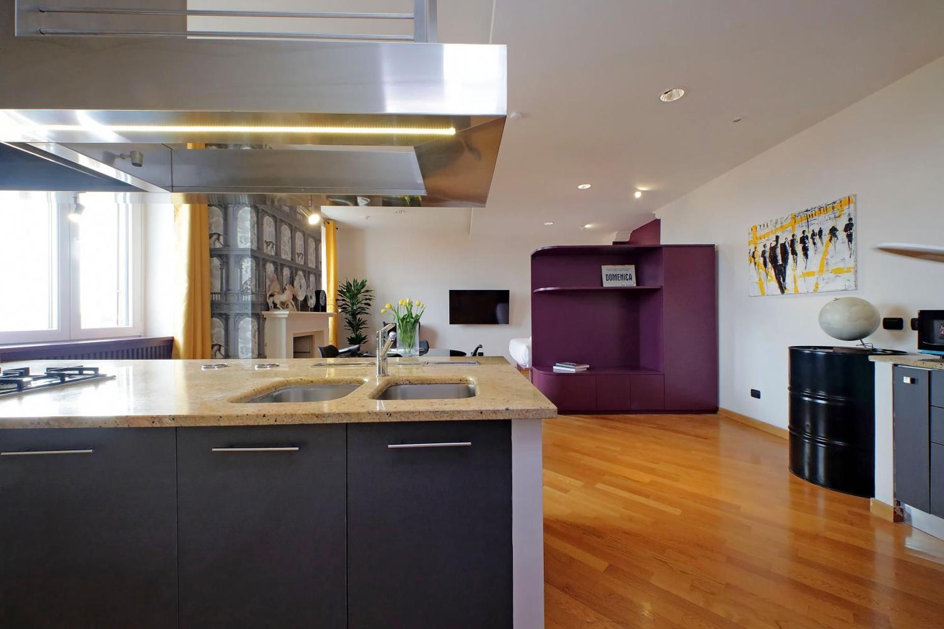 Studio Apartment with One Double Bed