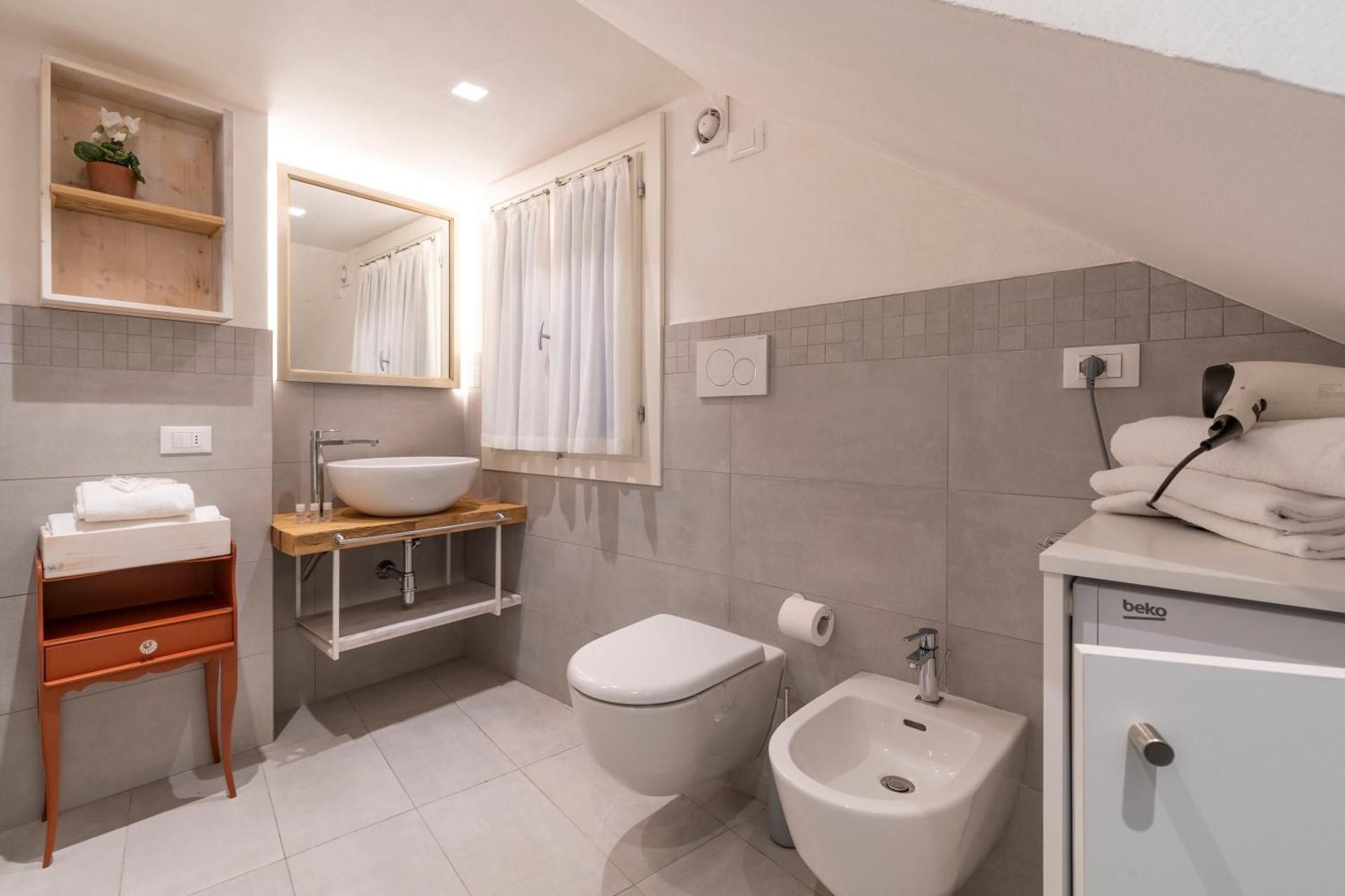 Apartment with Terrace