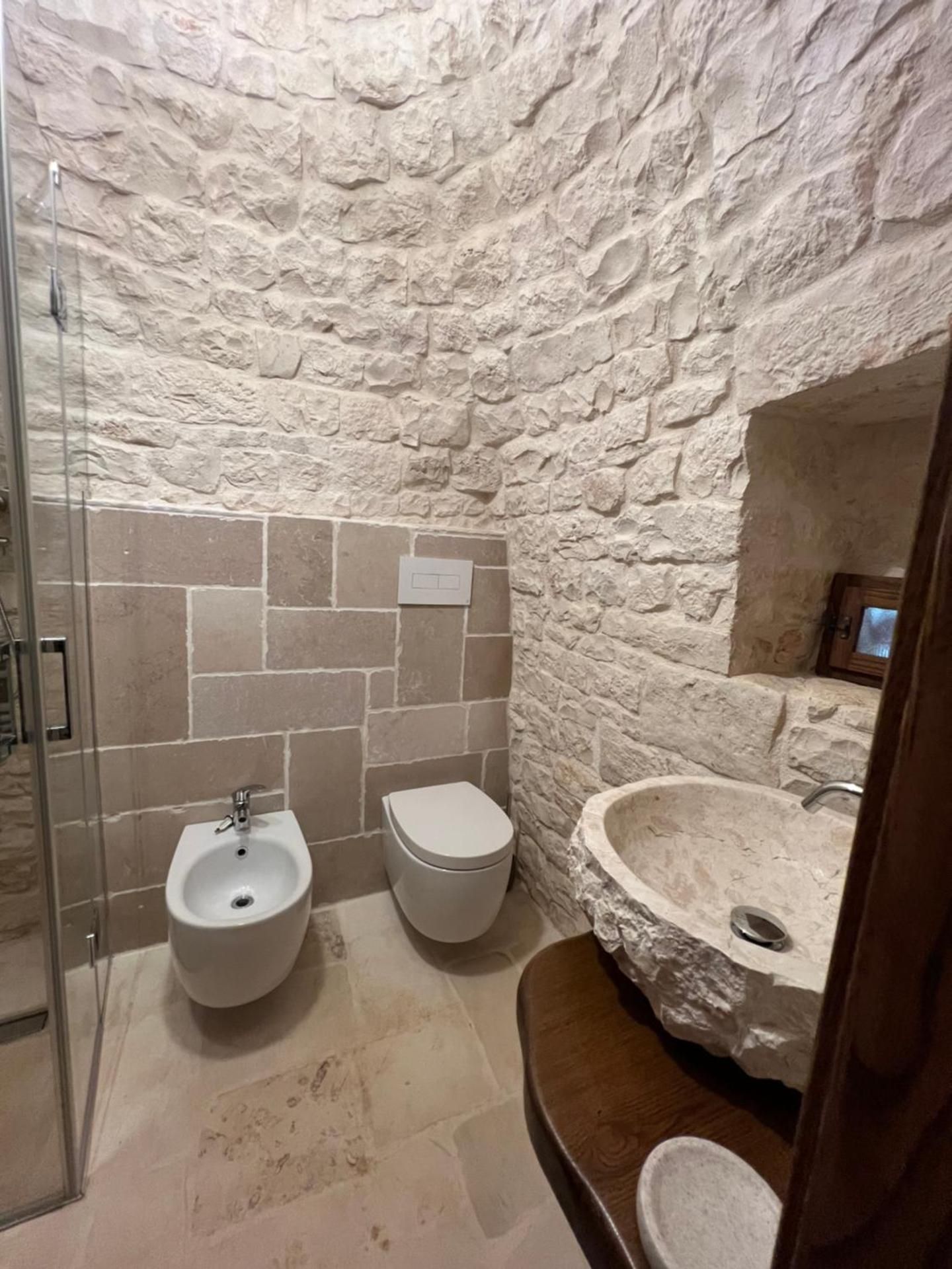 Queen Room with Spa Bath