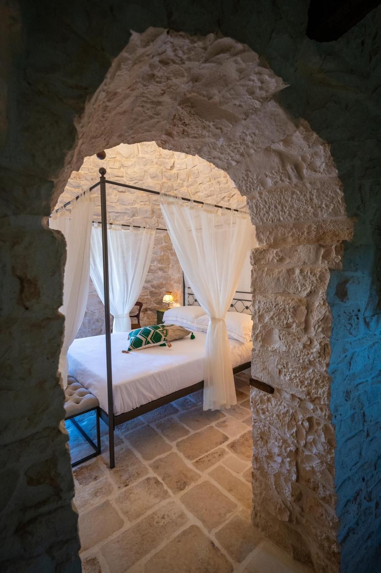 Queen Room with Spa Bath