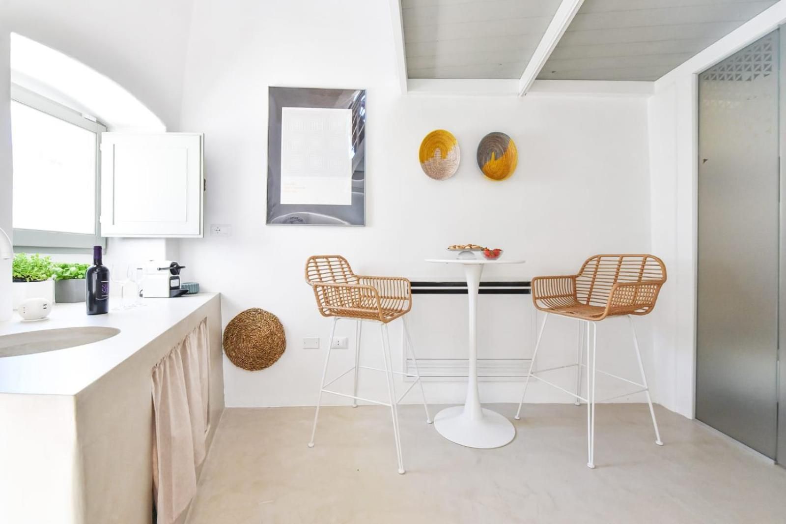 One-Bedroom Apartment with Terrace